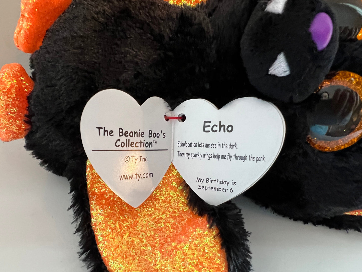 TY Beanie Boo “Echo” the Orange and Black Halloween Bat (6 inch)