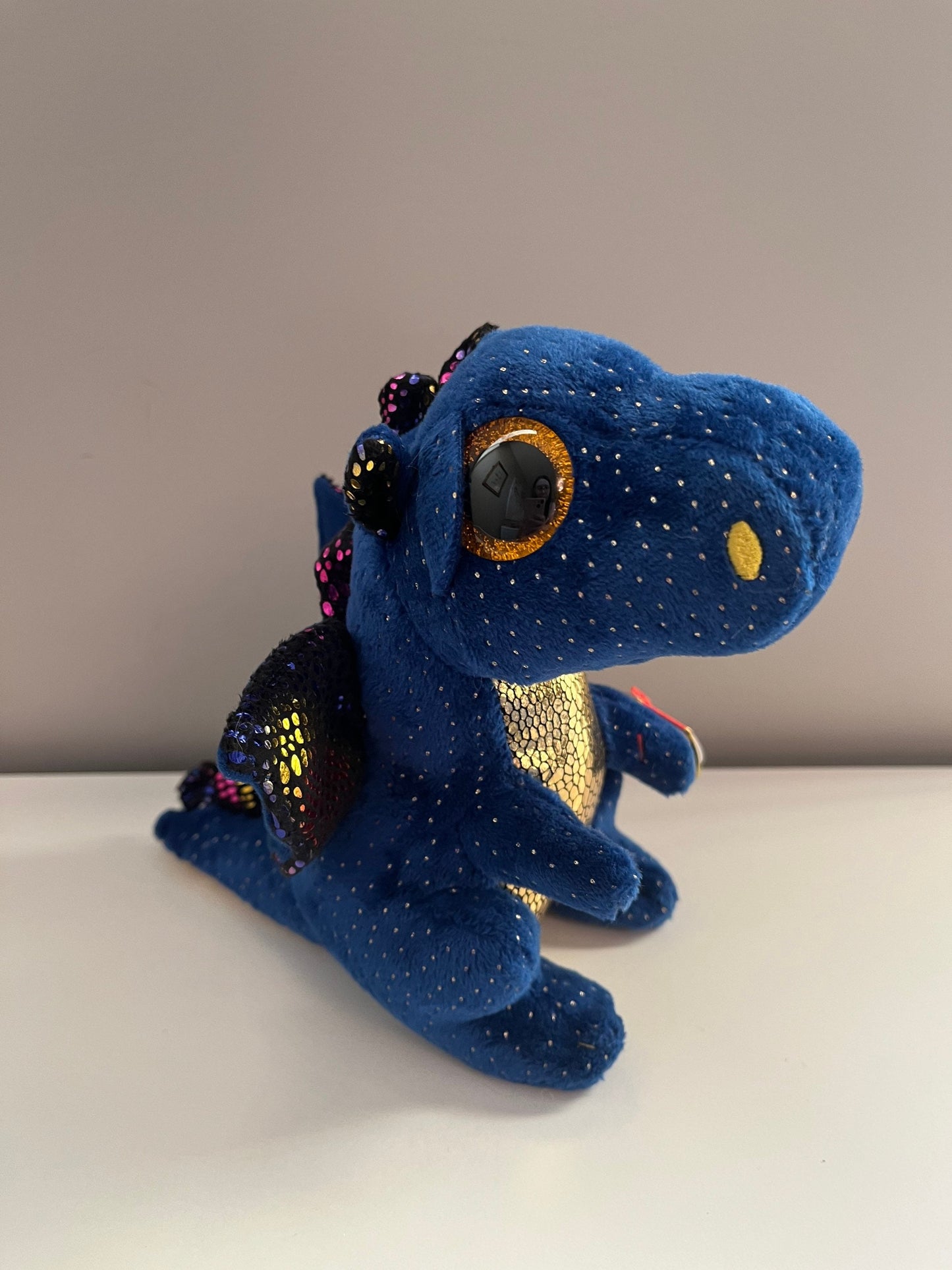 Ty Beanie Boo “Saffire” the Blue and Gold Dragon (6 inch)