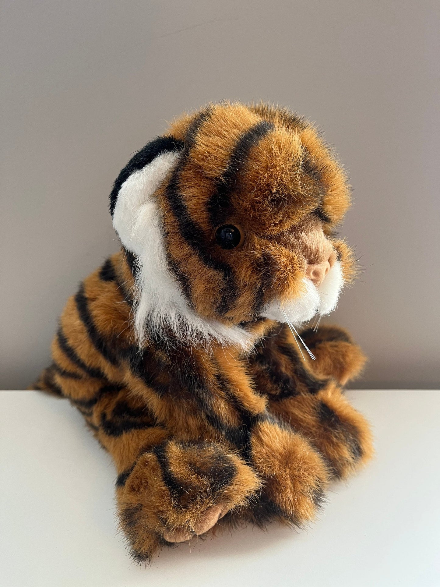 Ty Classics Collection “Bengal” the Tiger  (10 inch)