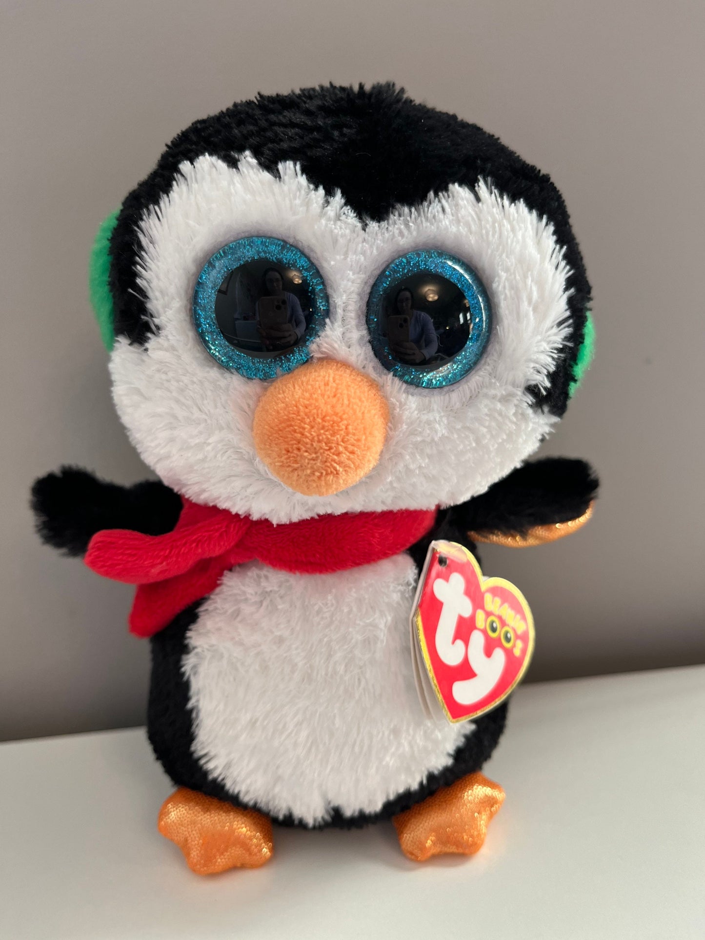 Ty Beanie Boo “North” the Holiday Penguin with Ear Muffs and Scarf (6 inch)