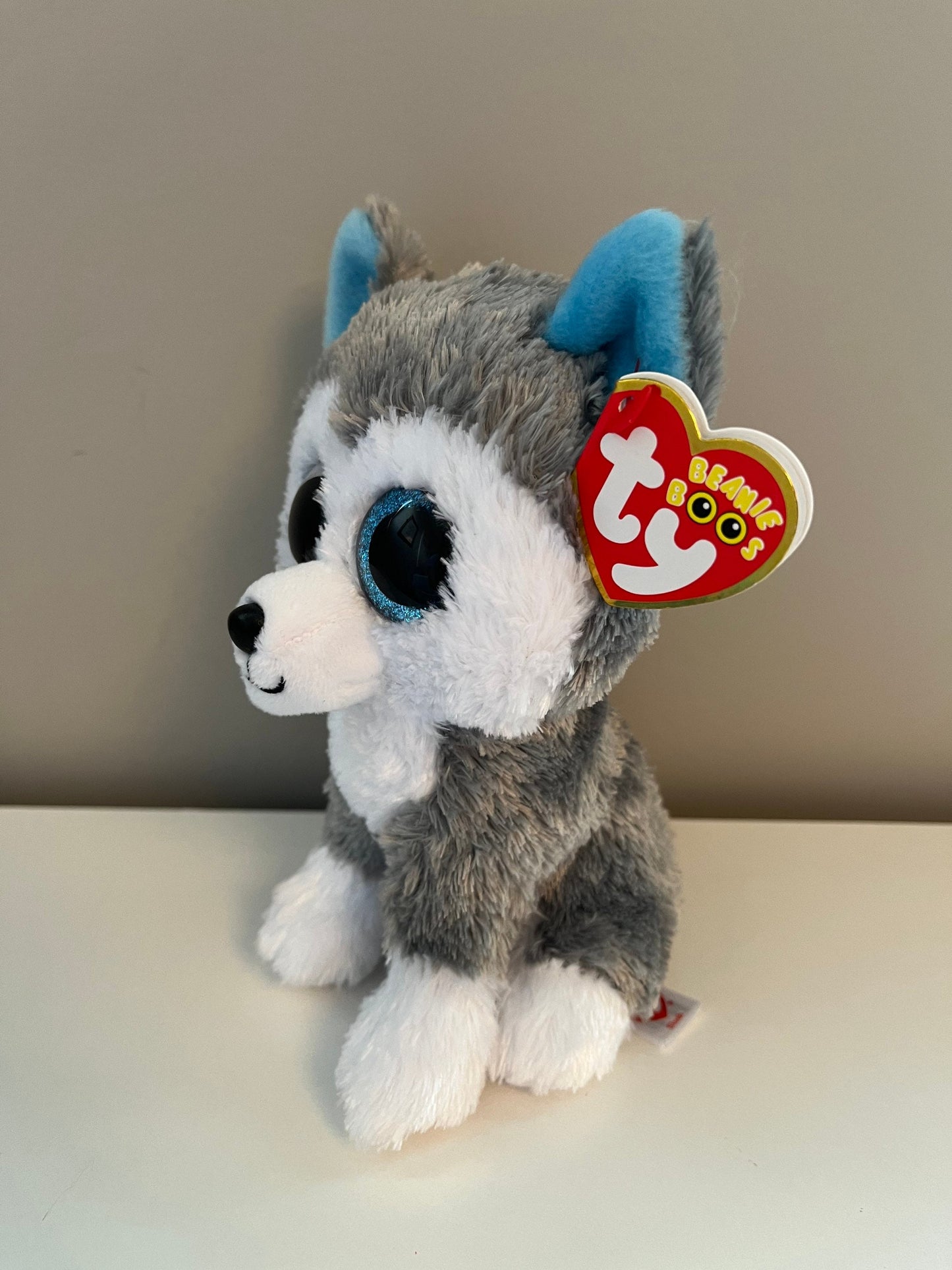 Ty Beanie Boo “Slush” the Husky Dog - Glitter Eye Version (6 inch)