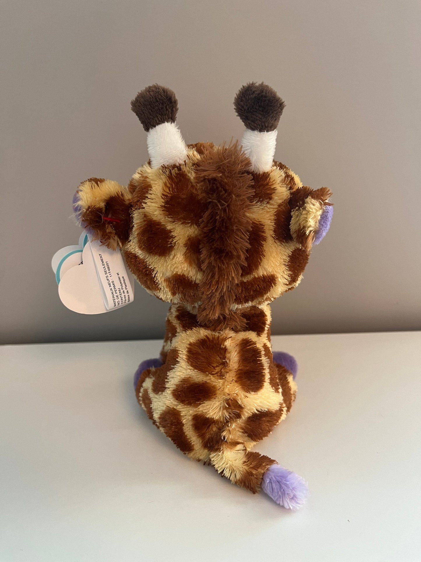 Ty Beanie Boo “Safari” the Giraffe - Solid Eyes - 1st generation  *Rare* (6 inch)