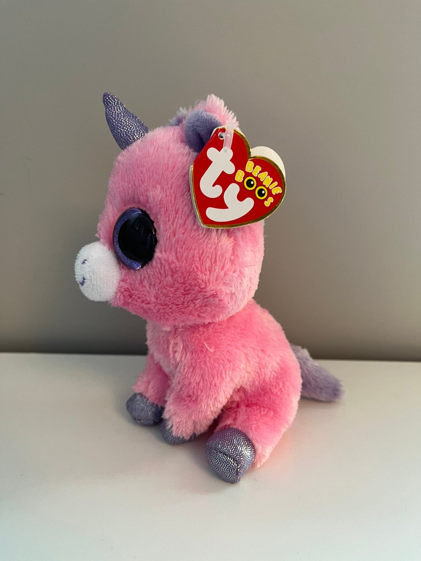 Ty Beanie Boo “Magic” the Pink Unicorn (6 inch)