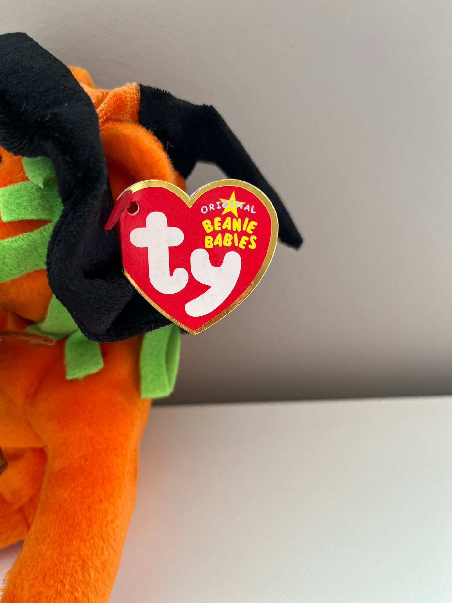 Ty Beanie Baby “Spells” the Halloween Bear - Internet Exclusive (9 inch)