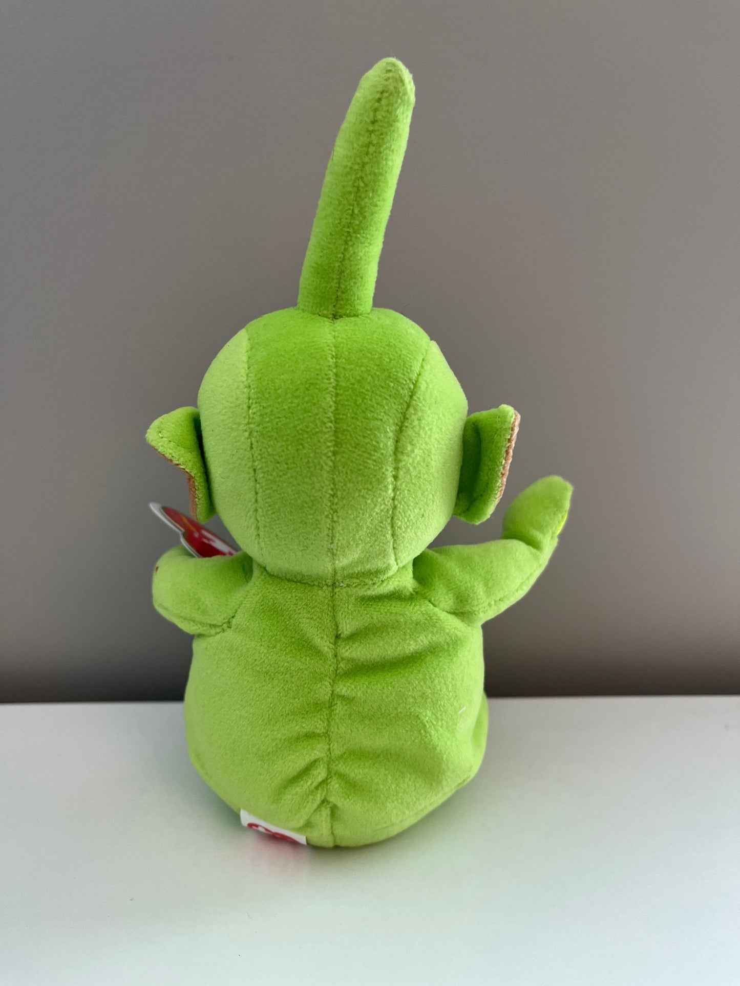 Ty Beanie Baby “Dipsy” the Teletubby - From TV Show Teletubbies *Rare* (6 inch)