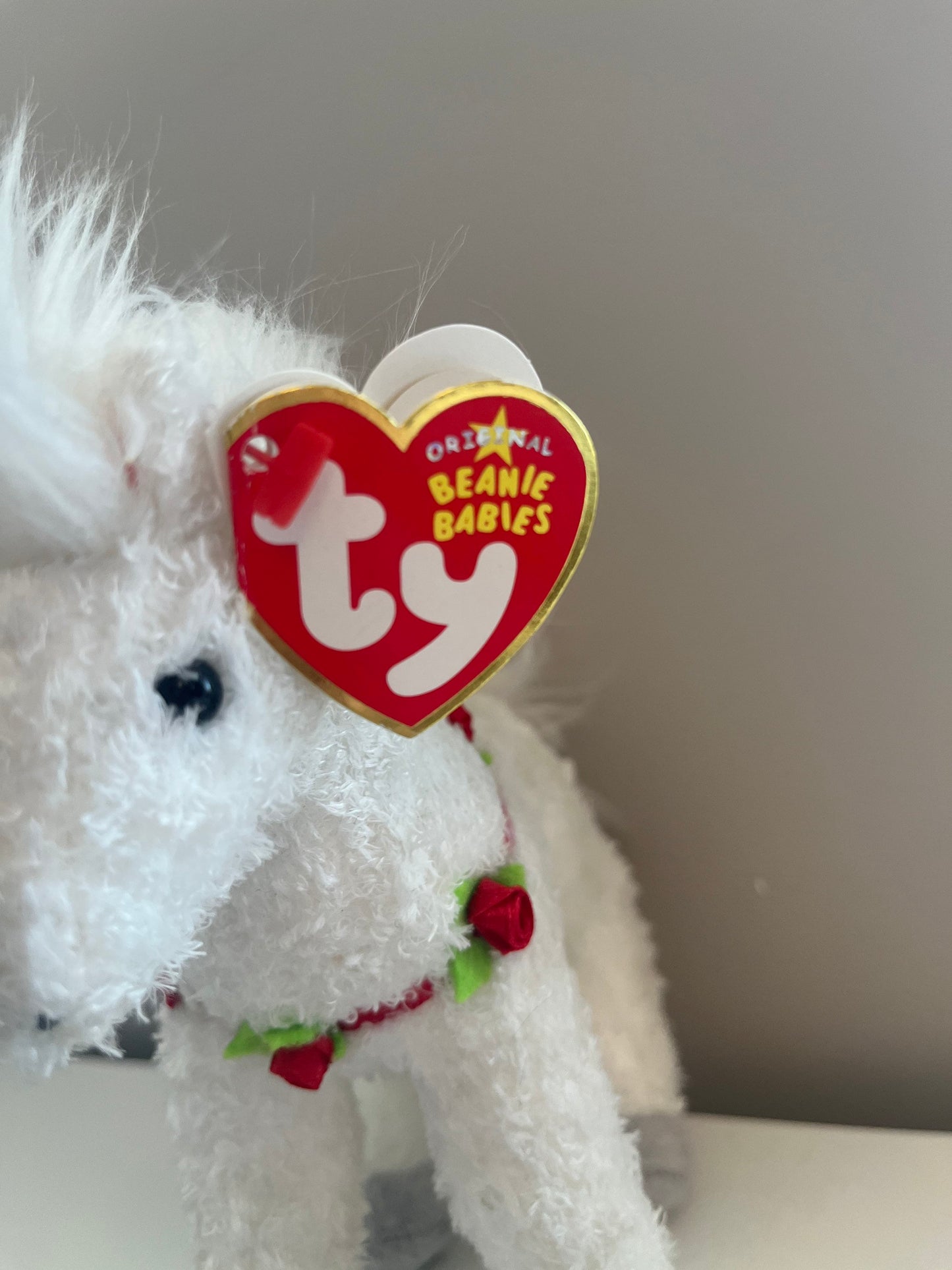 Ty Beanie Baby “Hollyhorse” the Christmas Horse (8 inch)