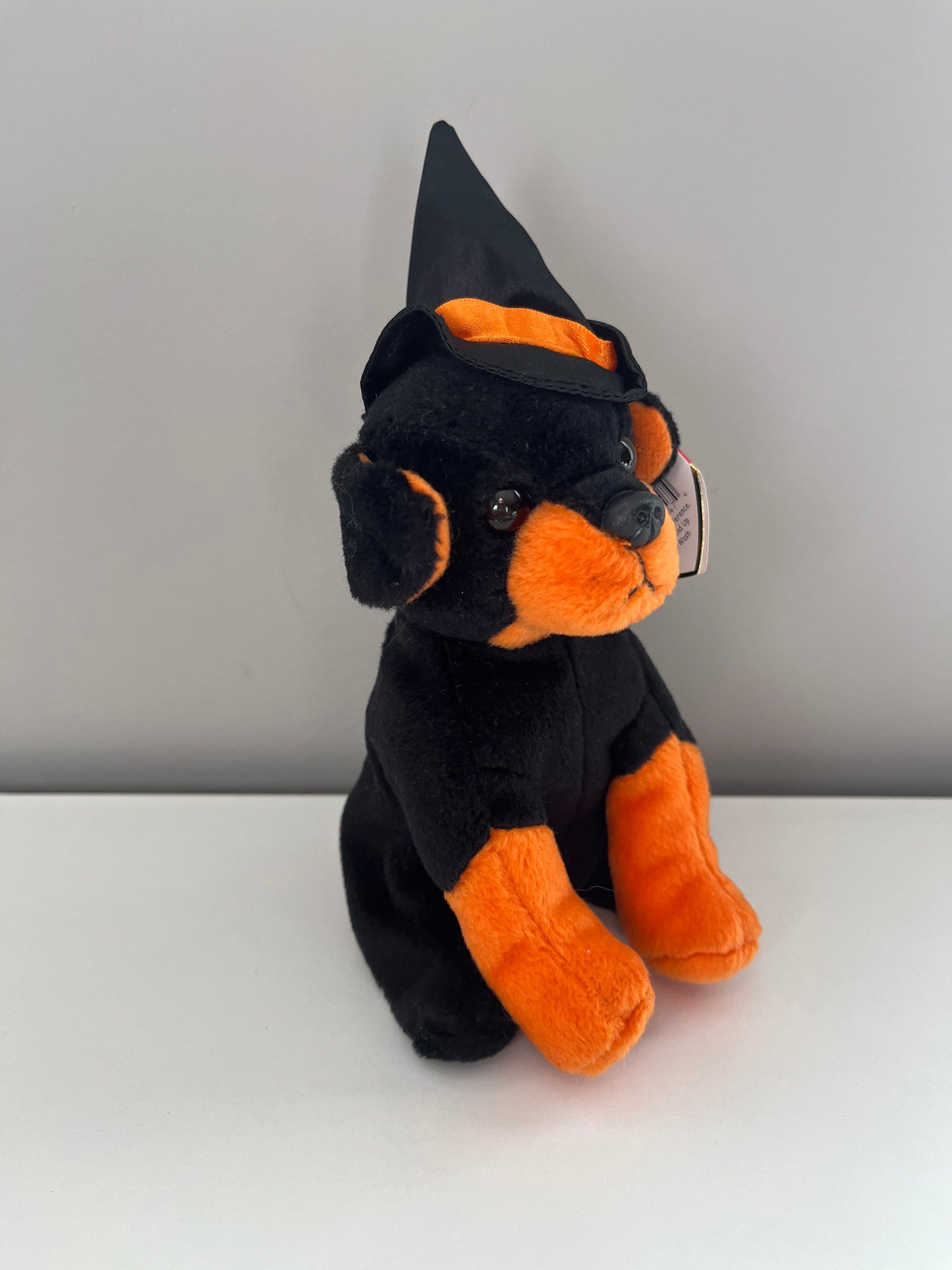 Ty Beanie Baby “Alacazam” the Adorable Orange and Black Halloween Dog (6 inch)