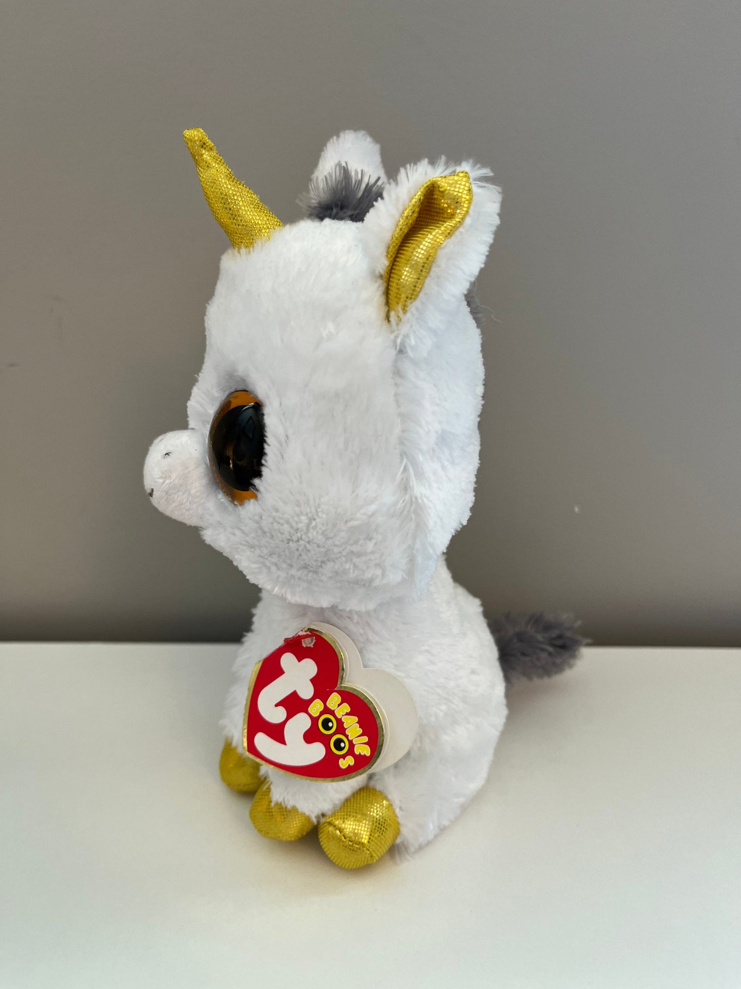 Ty Beanie Boo “Pegasus” the Unicorn - UK Exclusive (6 inch)