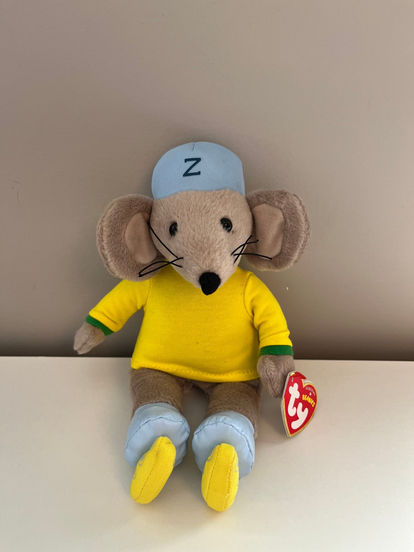 Ty Beanie Baby “Zoomer” the Adorable Mouse - UK Exclusive (8 inch)