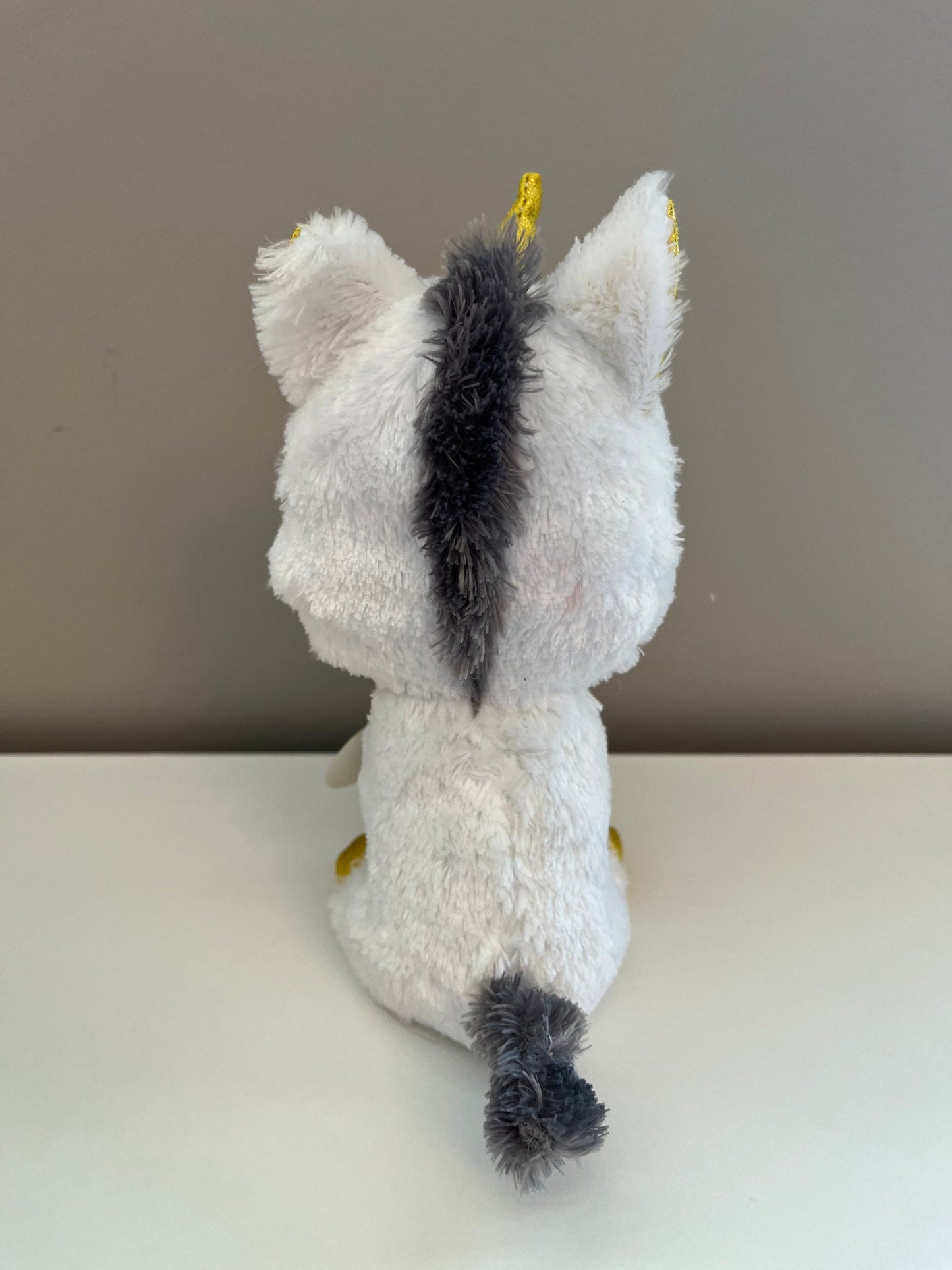 Ty Beanie Boo “Pegasus” the Unicorn - UK Exclusive (6 inch)