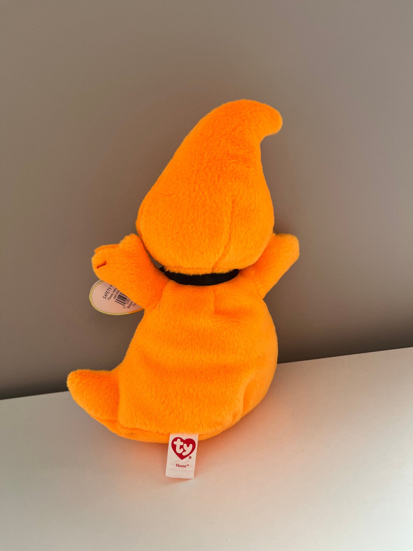 Ty Beanie Baby “Haunt” the Orange Ghost (6 inch)