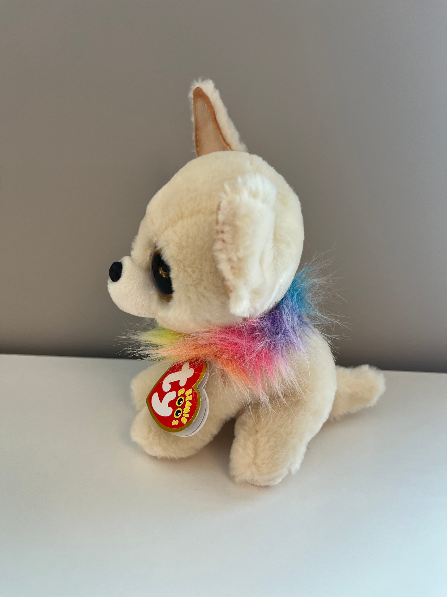 Ty Beanie Boo “Chewey” the Chihuahua Puppy Dog (6 inch)