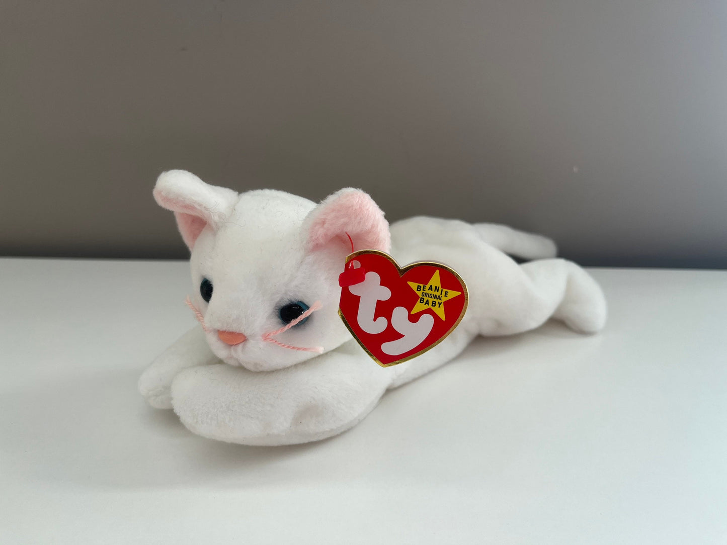 Ty Beanie Baby “Flip” the White Kitty Cat! (7.5 inch)