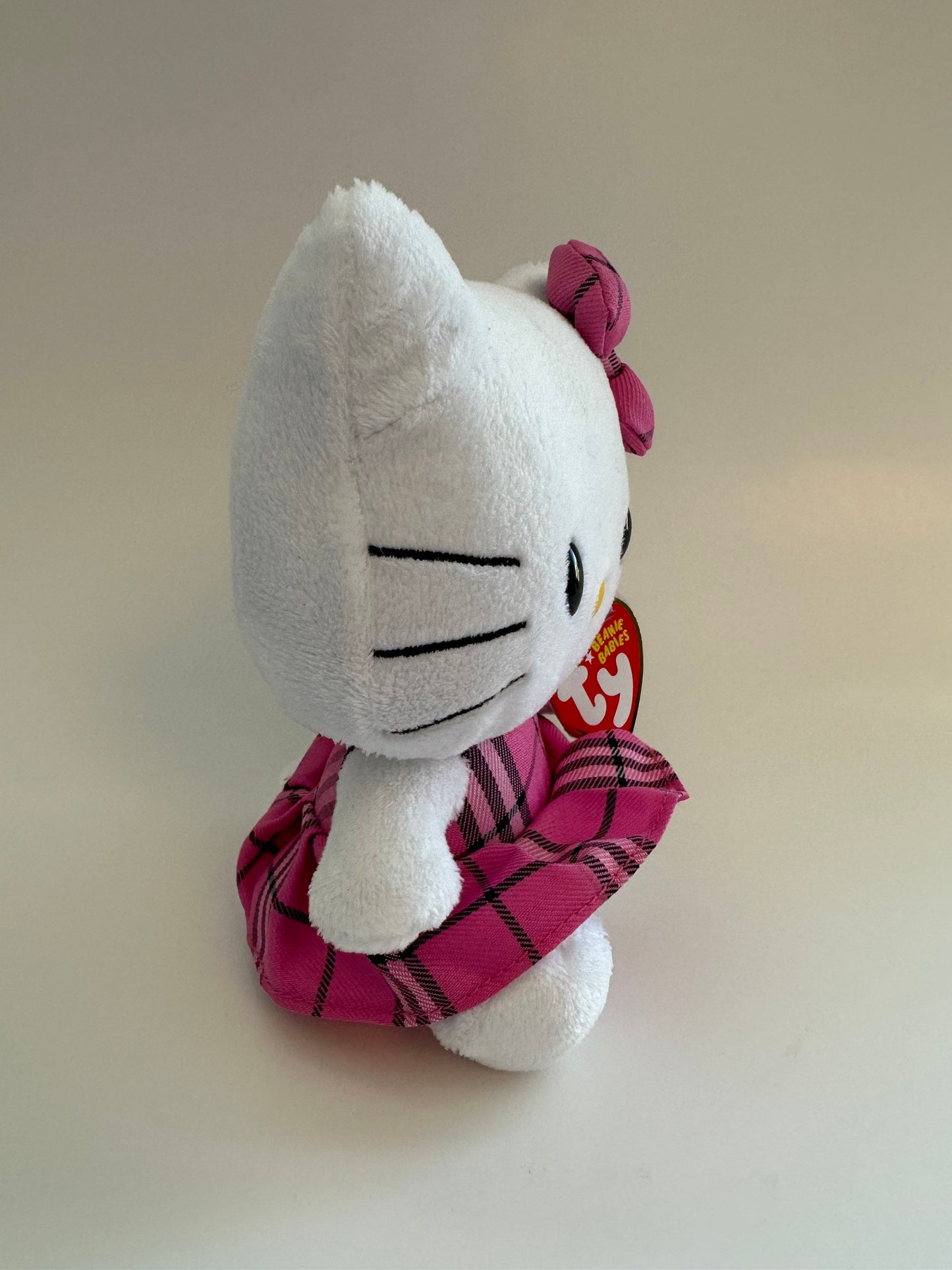 Ty Beanie Baby Vintage “Tartan Plaid Hello Kitty” the Hello Kitty Plush (5.5 inch)