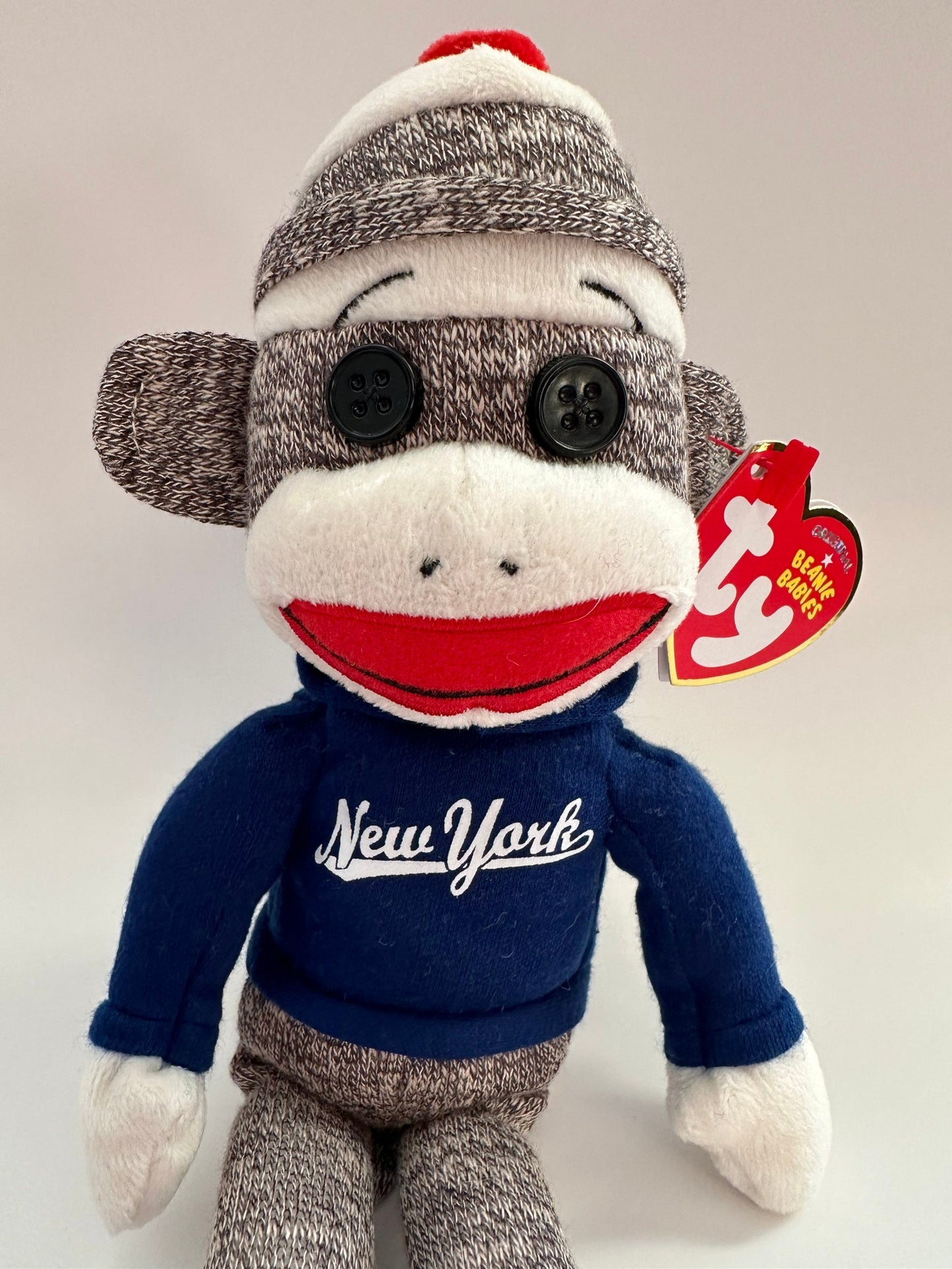 Ty Beanie Baby “Socks” the Gray Sock Monkey with New York Sweater (8.5 inch)