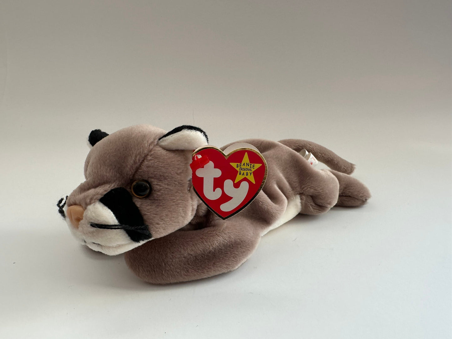 Ty Beanie Baby “Canyon” the Cougar! (8.5 inch)