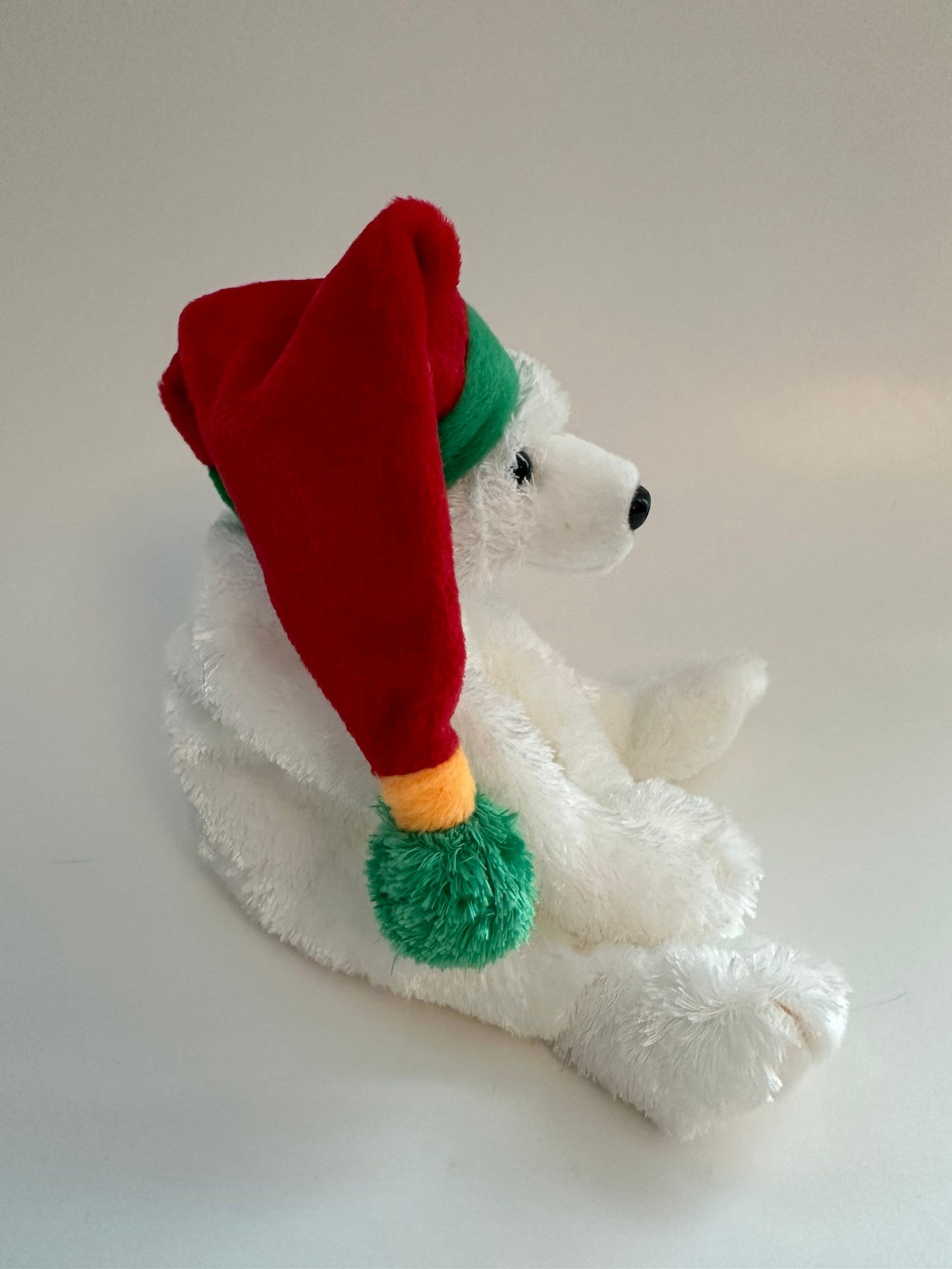 Ty Beanie Baby “Snowdrift” the Polar Bear wearing a Santa Hat! (5.5 inch)