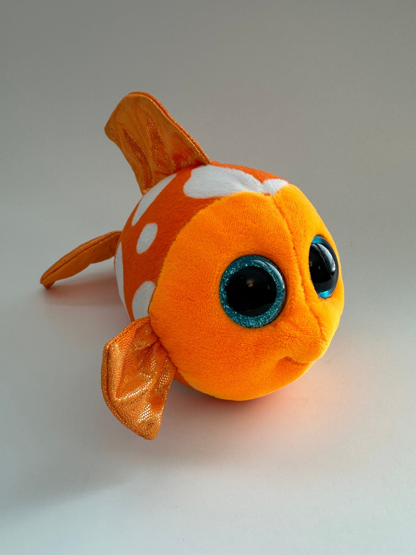 Ty Beanie Boo “Sami” the Goldfish Plush (6 inch)