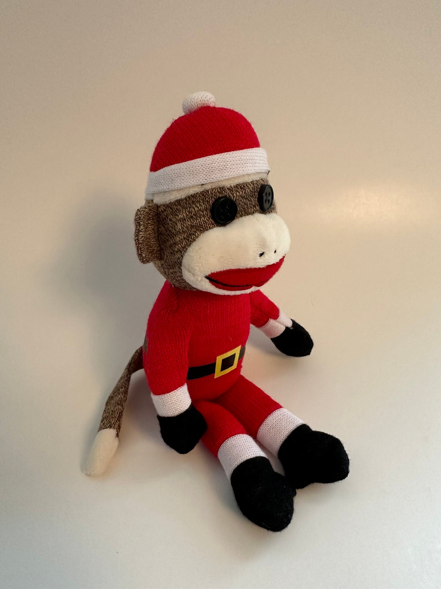 Ty Beanie Baby “Socks” Sock Monkey Wearing Santa Suit (8.5 inch)