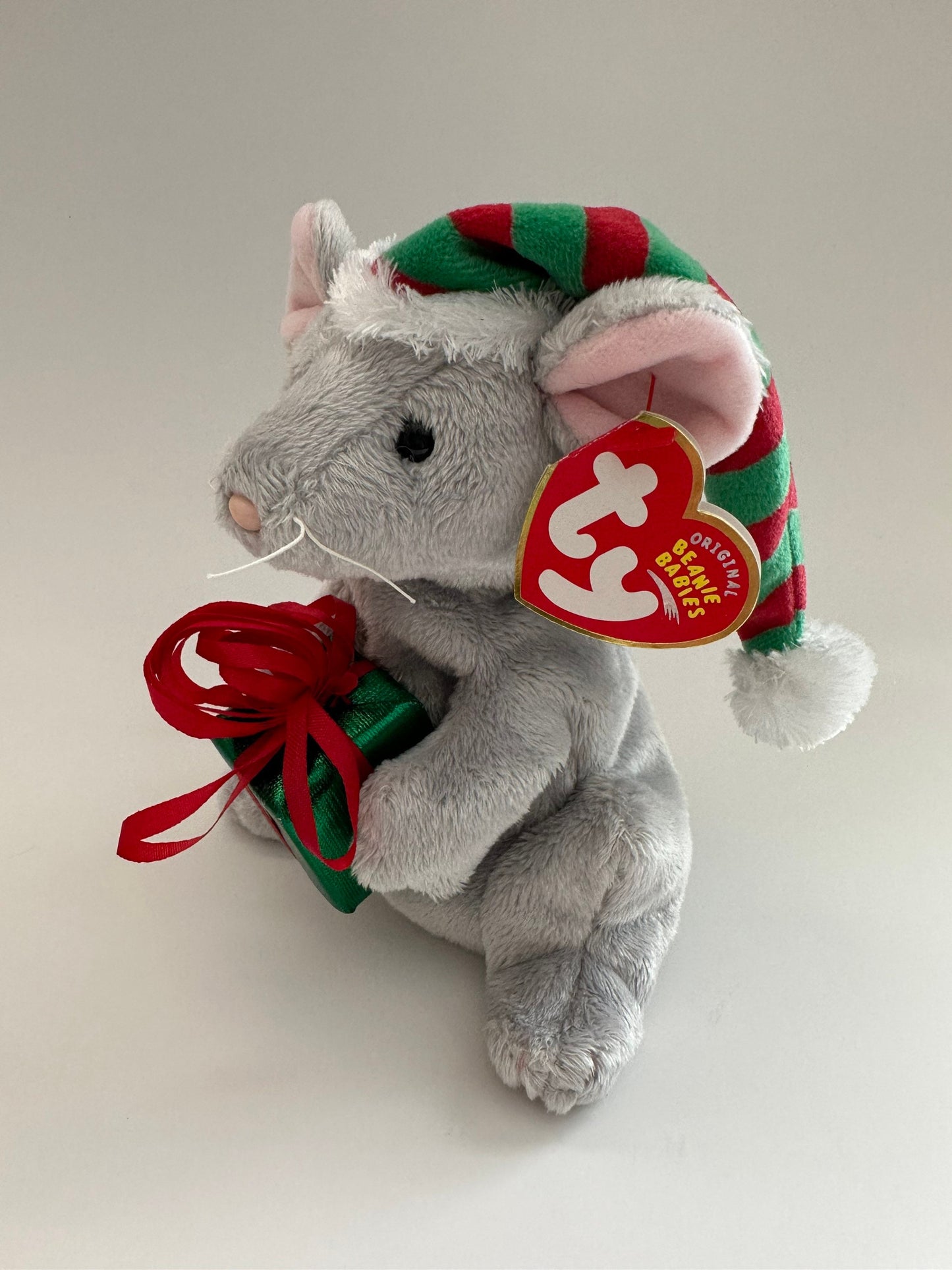 Ty Beanie Baby “Tiny Tim” the Holiday Mouse Holding Present - Internet Exclusive (6.5 inch)