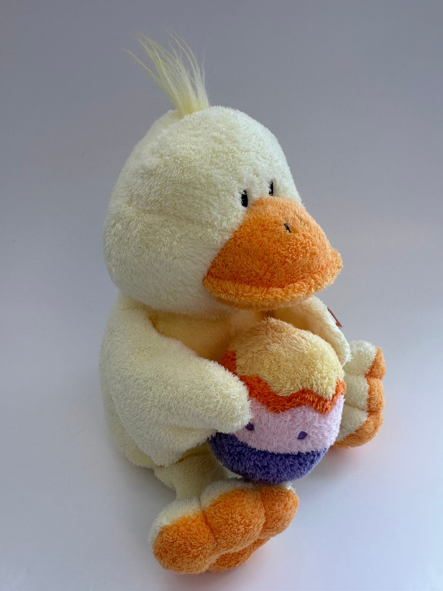 Ty Pluffies Collection “Quackies” the Adorable Duck holding Easter egg! (9 inch)