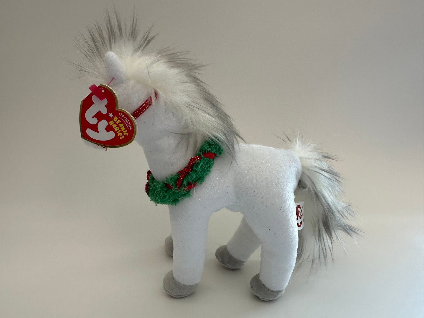 Ty Beanie Baby “Sleighride” the Christmas Horse (6.5 inches)