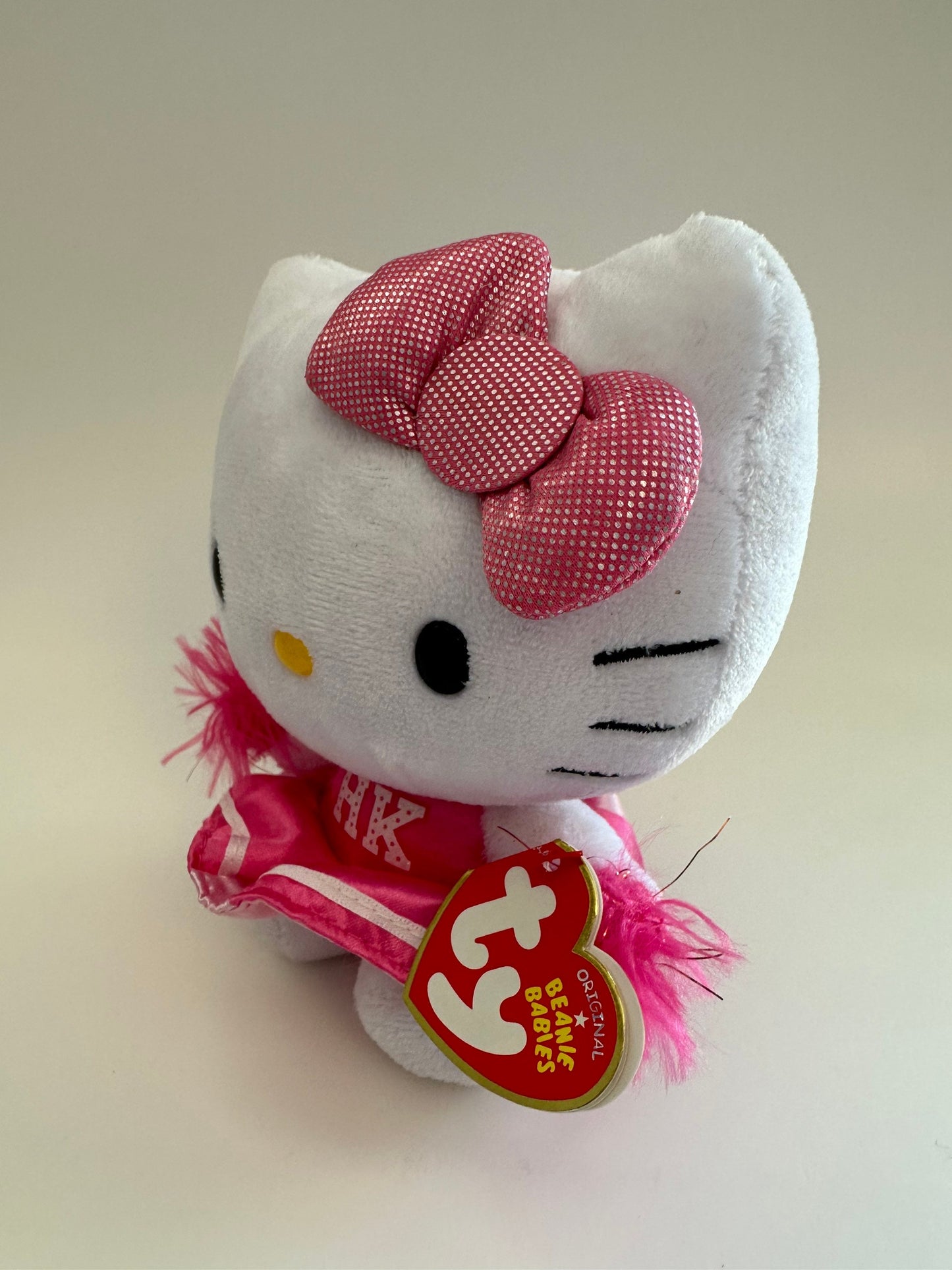 Ty Beanie Baby Vintage “Hello Kitty” Cheerleader Edition (6 inch)