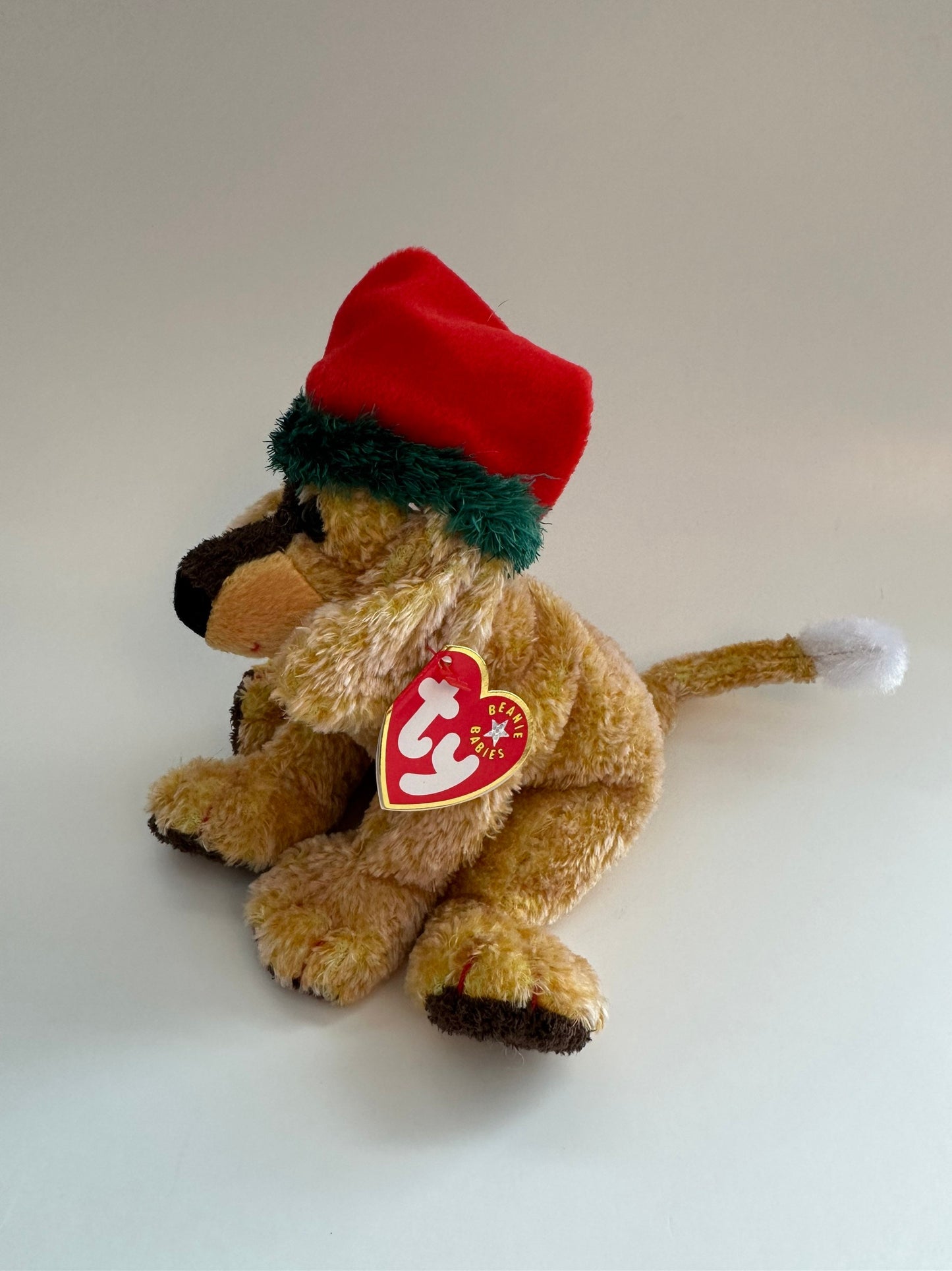 Ty Beanie Baby Jinglepup the Dog Wearing Santa Hat (6 inch)