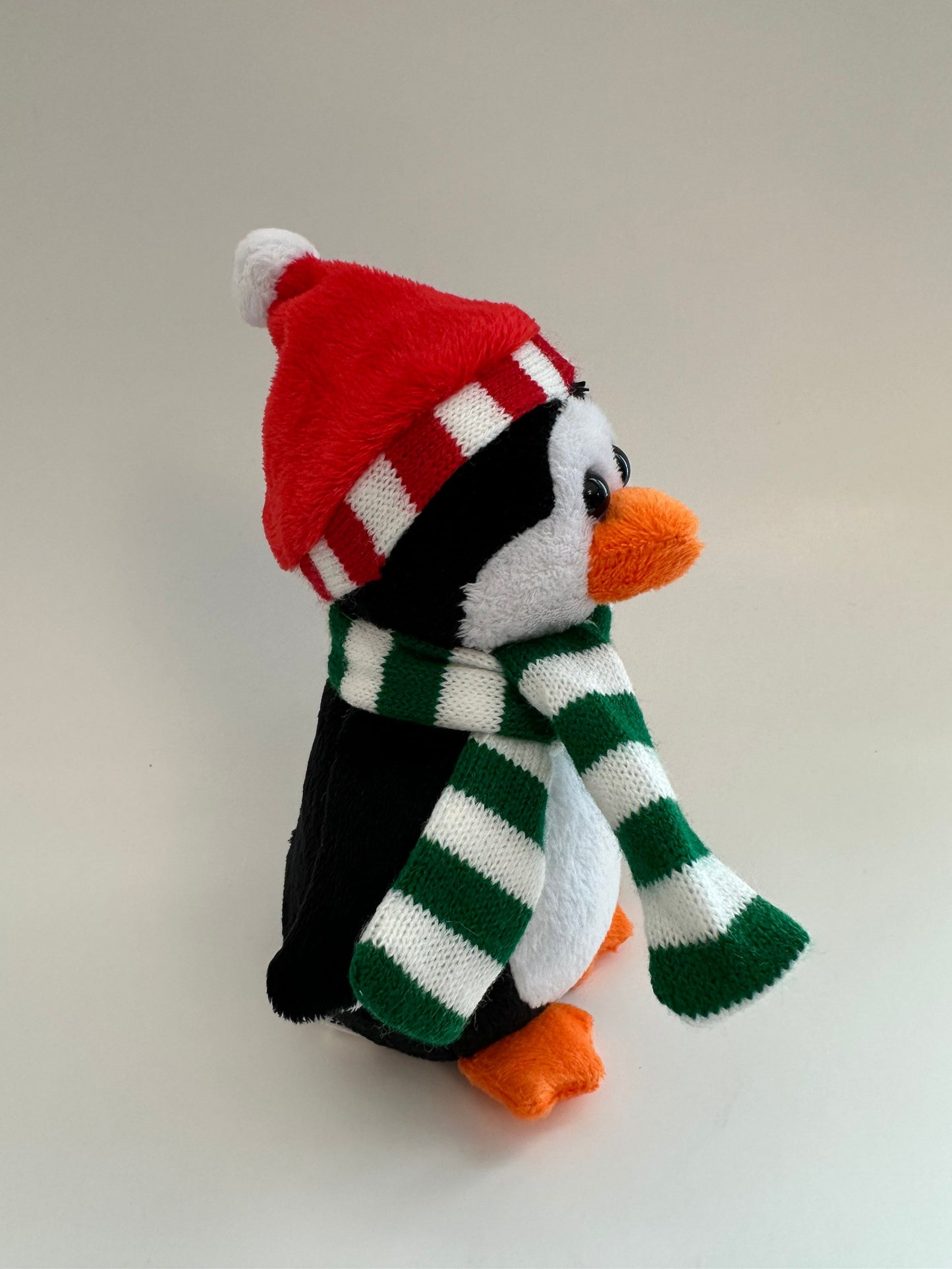 Ty Beanie Baby “Freezie” the Penguin wearing Scarf and Santa Hat (7 inch)