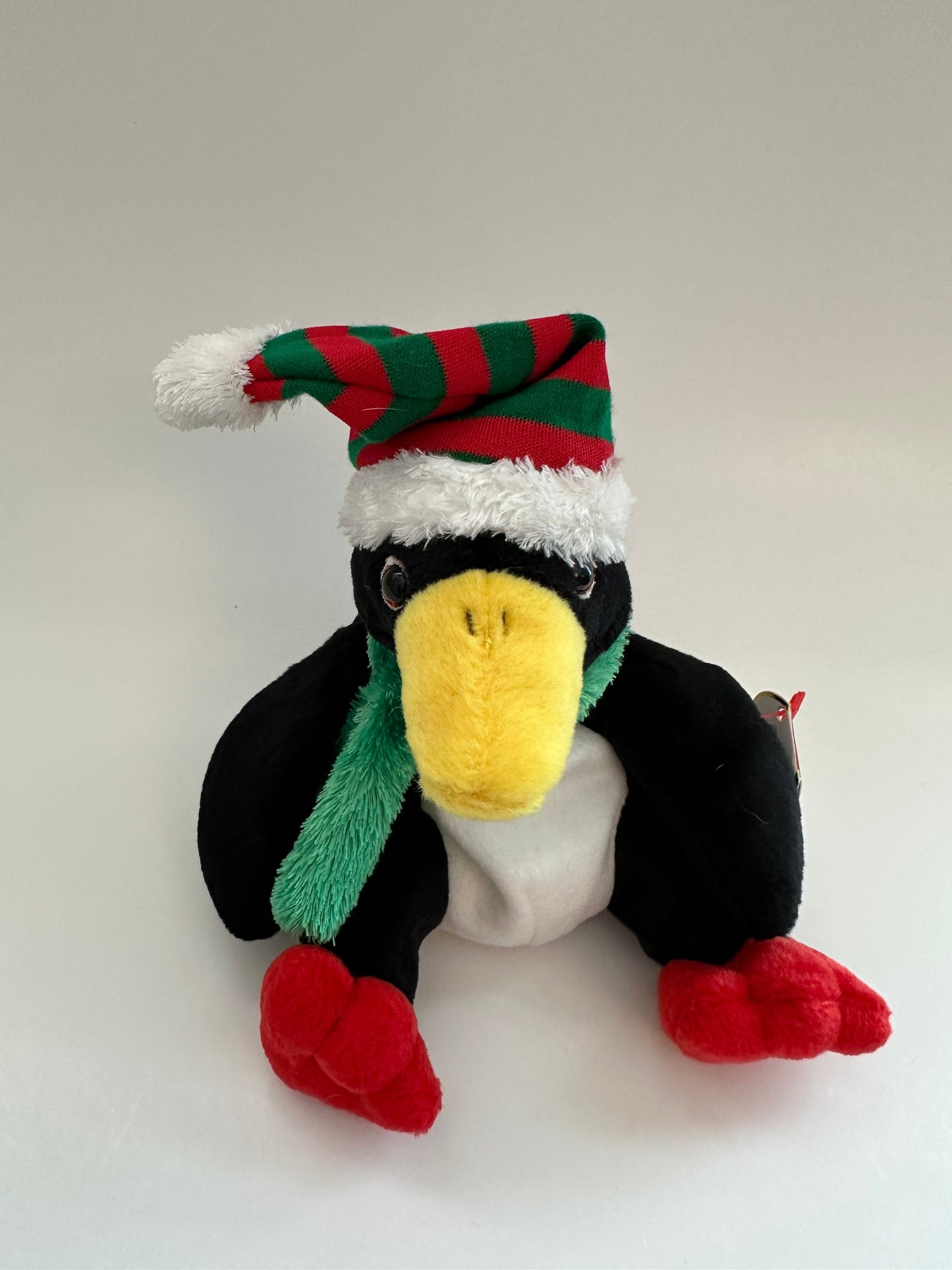 Ty Beanie Baby “Toboggan” the Christmas Penguin! (7 inch)