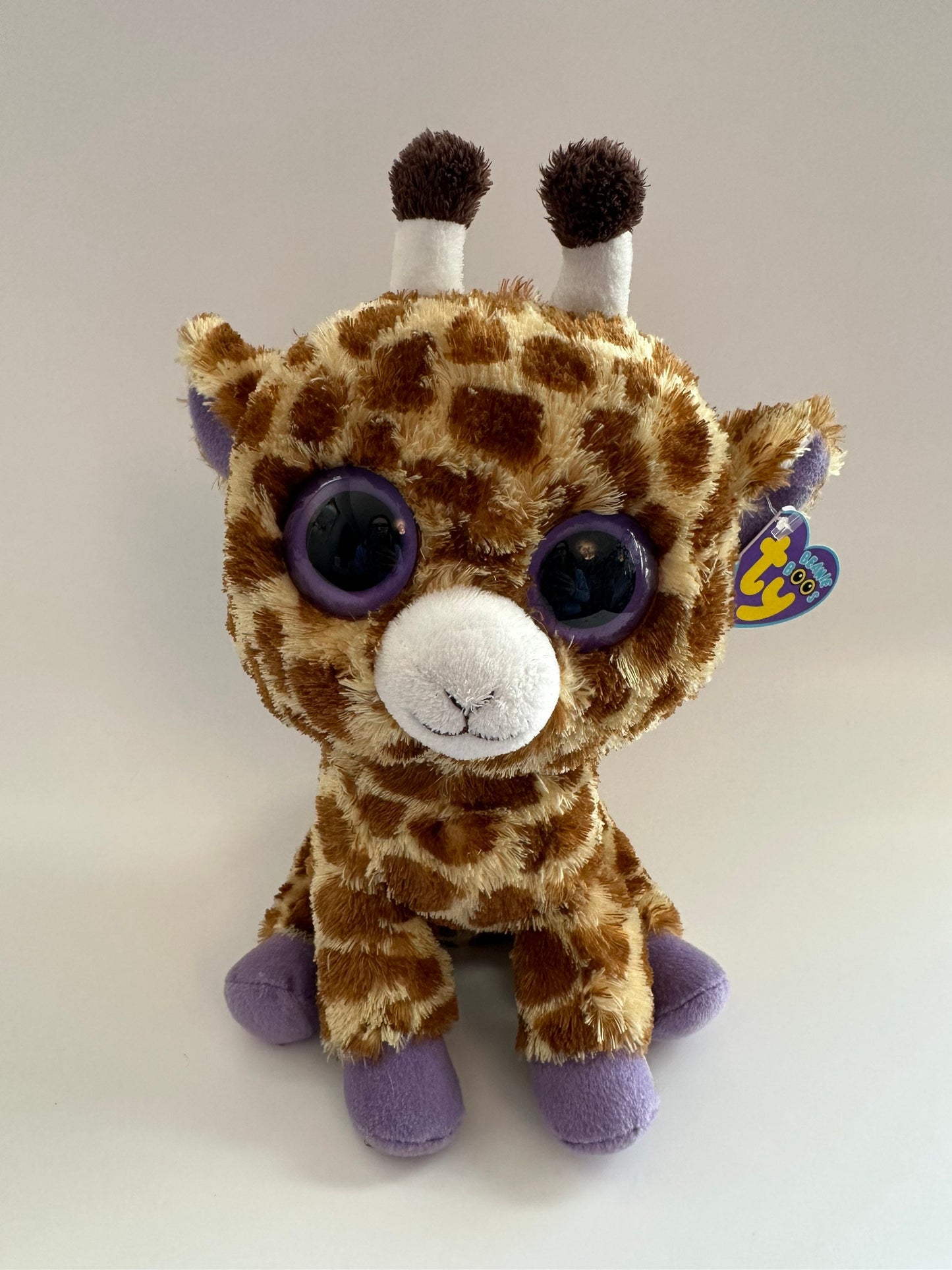 Ty Beanie Boo “Safari” the Giraffe - Non Mint Eyes *Rare* (Medium Size 9 inch)