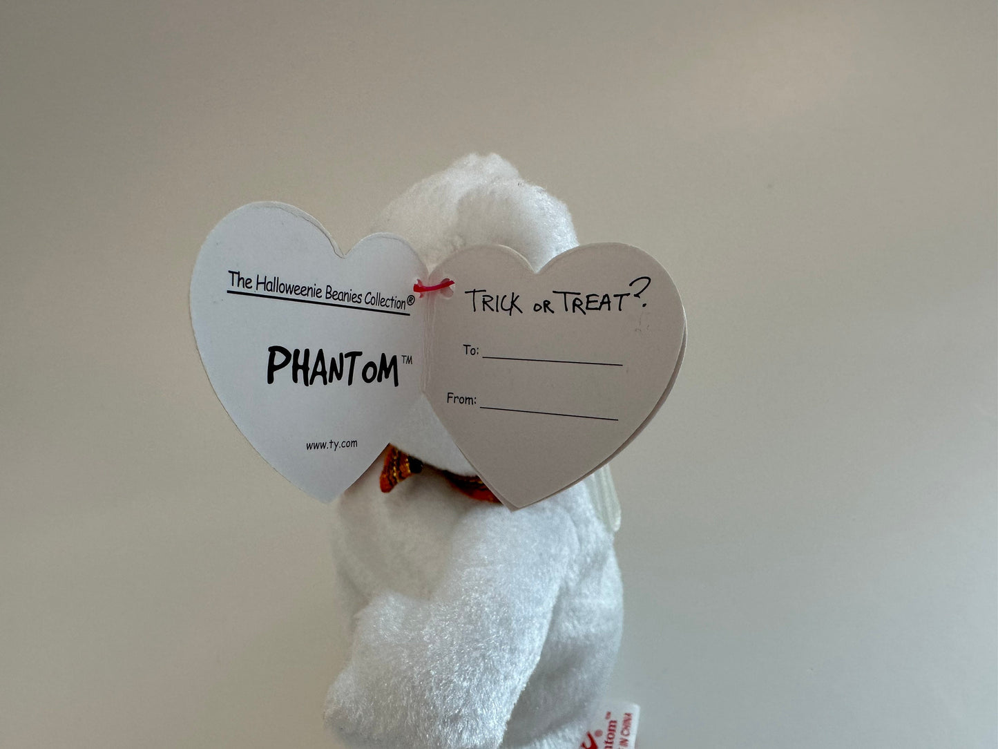 Ty Halloweenie Beanie “Phantom” the Ghost! (4 inch)