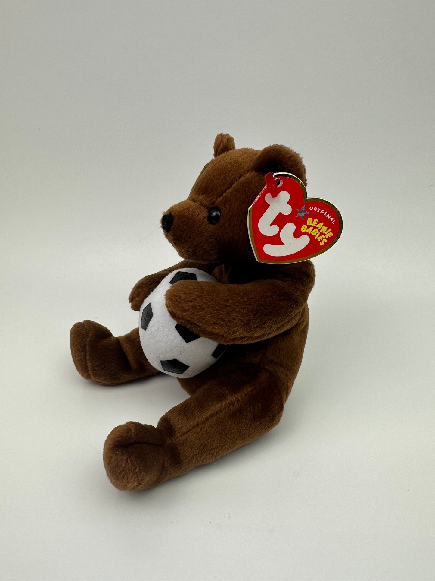 Ty Beanie Baby “Sweeper” the Soccer Bear! (6.5 inch)