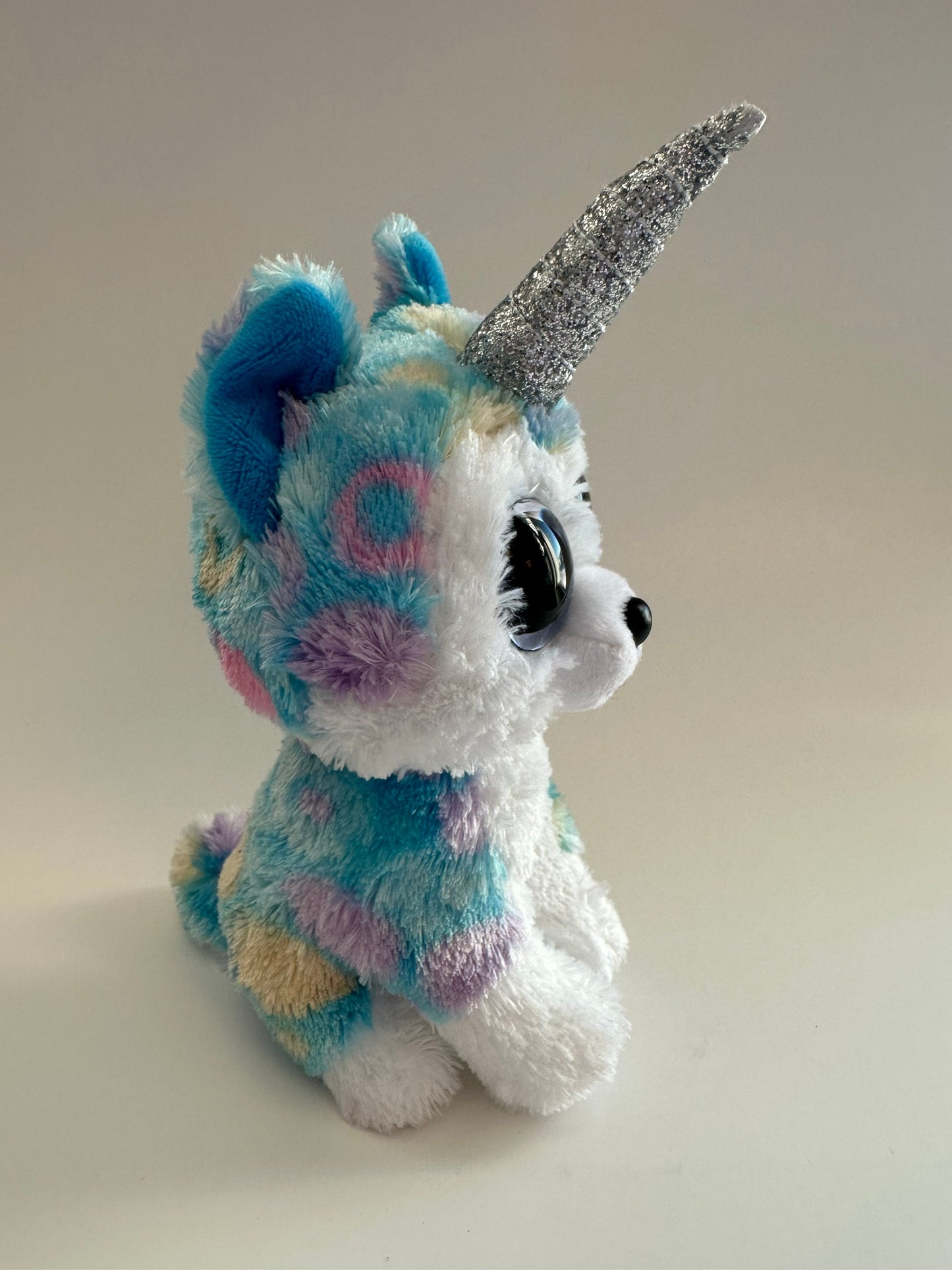 Ty Beanie Boo “Helena” the Unicorn Husky (6 inch)