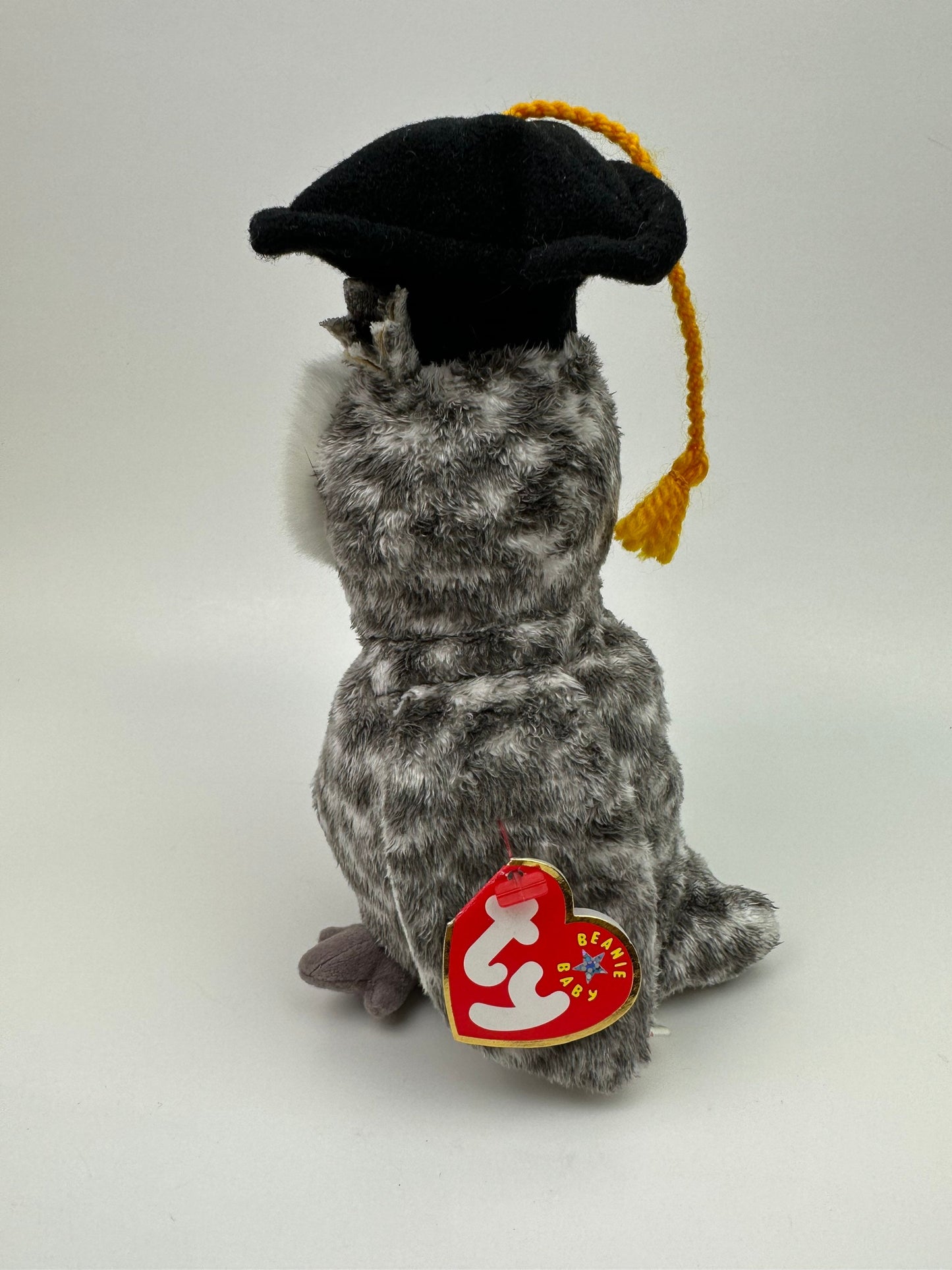 Ty Beanie Baby “Smart” the 2001 Graduation Owl (6 inch)