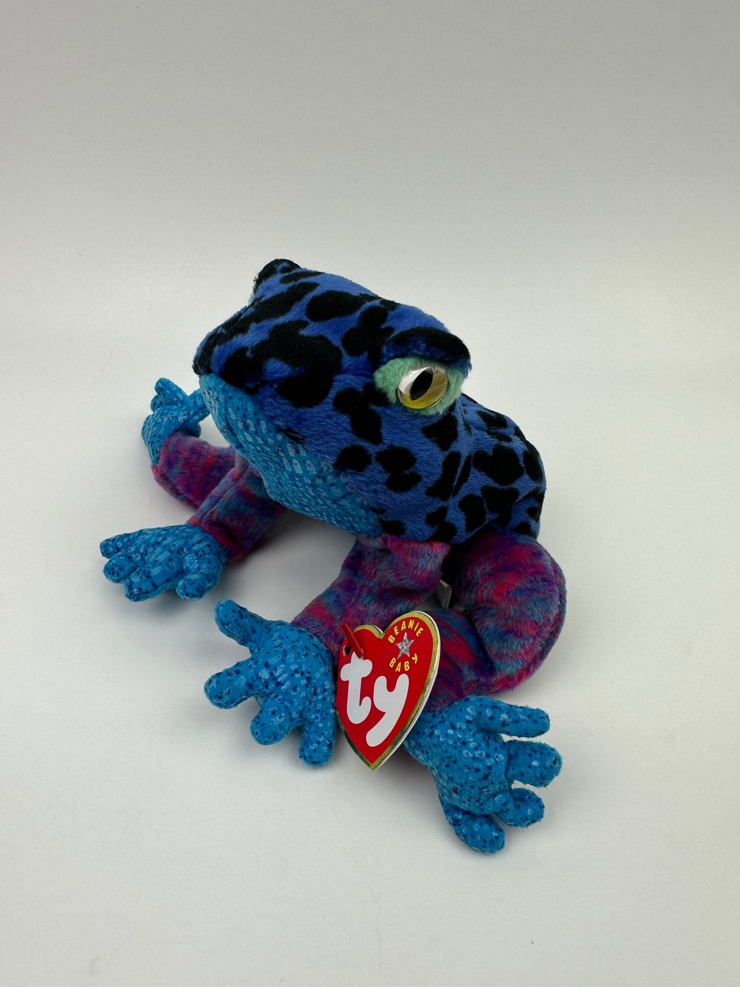 Ty Beanie Baby “Dart” the Frog  (8 inch)