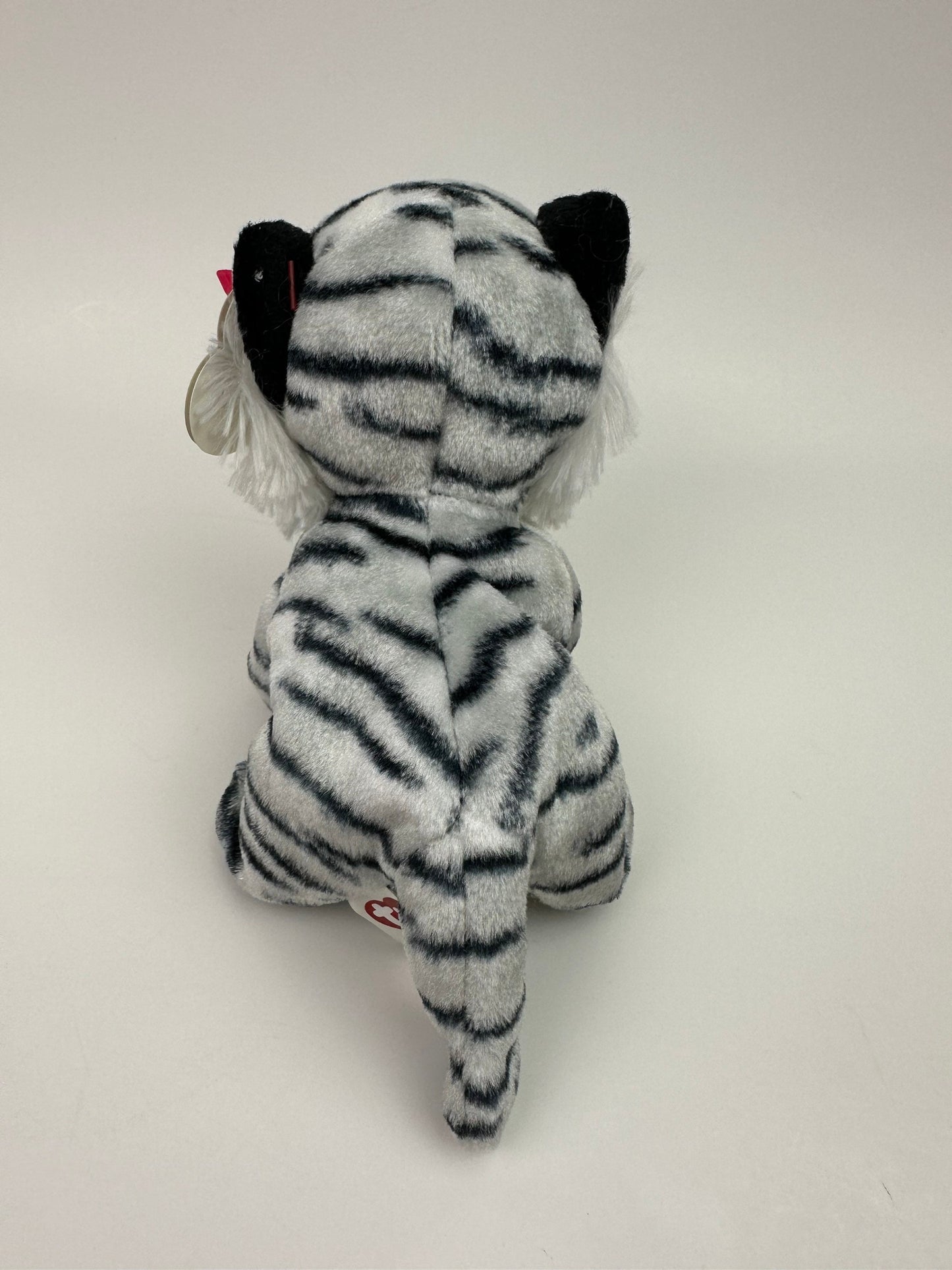 Ty Beanie Baby “Teegra” the White Tiger! (5.5 inch)