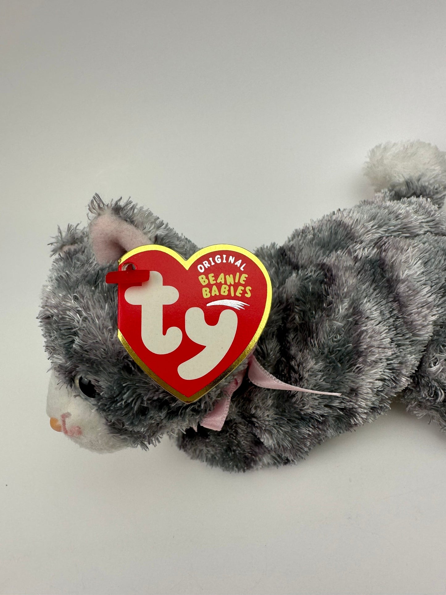 Ty Beanie Baby “Aria” the Grey Cat! (6 inch)