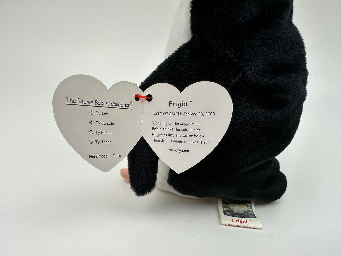 Ty Beanie Baby “Frigid” the Penguin ie! (5.5 inch)