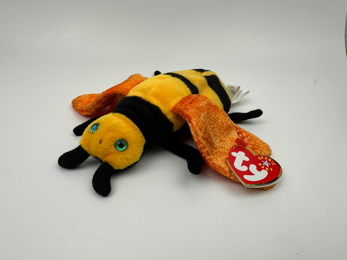 Ty Beanie Baby “Buzzie” the Bee (6.5 inch)