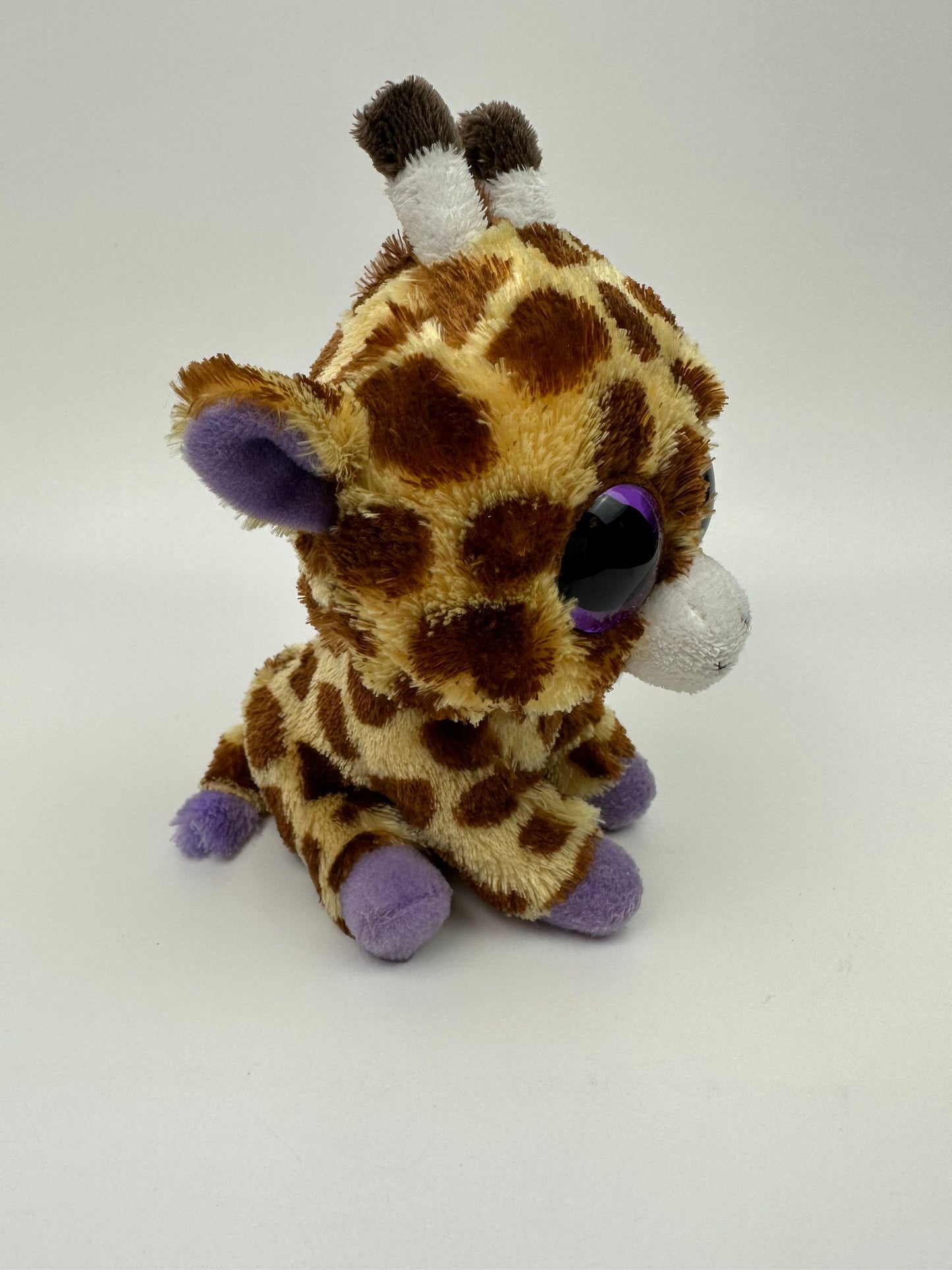 Ty Beanie Boo “Safari” the Giraffe (6 inch)