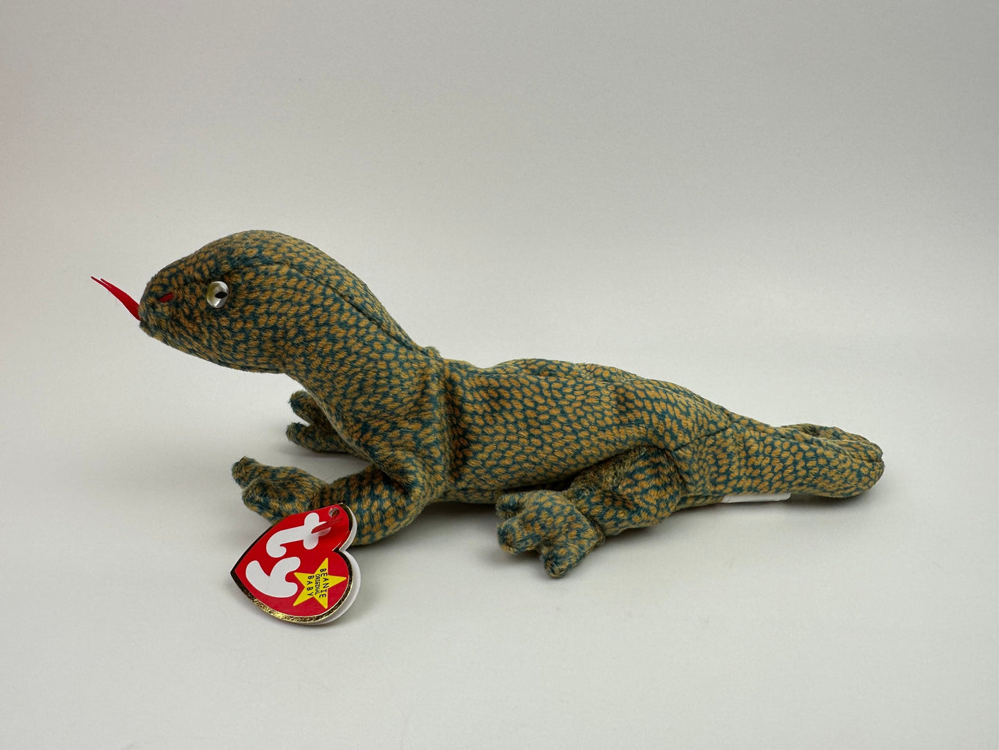 Ty Beanie Baby “Scaly” the Lizard! (9.5 inch)