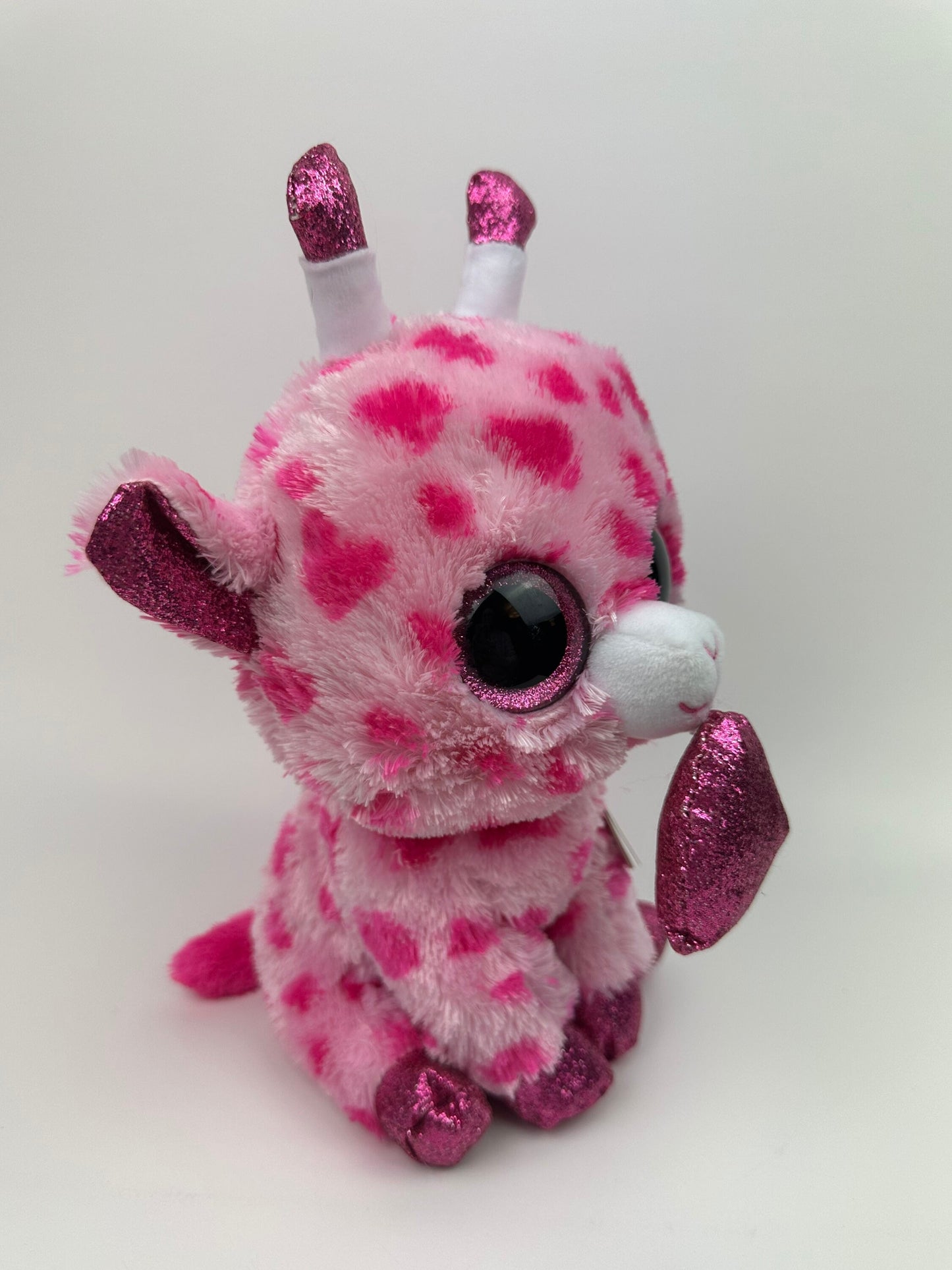 Ty Beanie Boo “Sweetums” the Adorable Giraffe - Scuffed Eyes (9 inch)