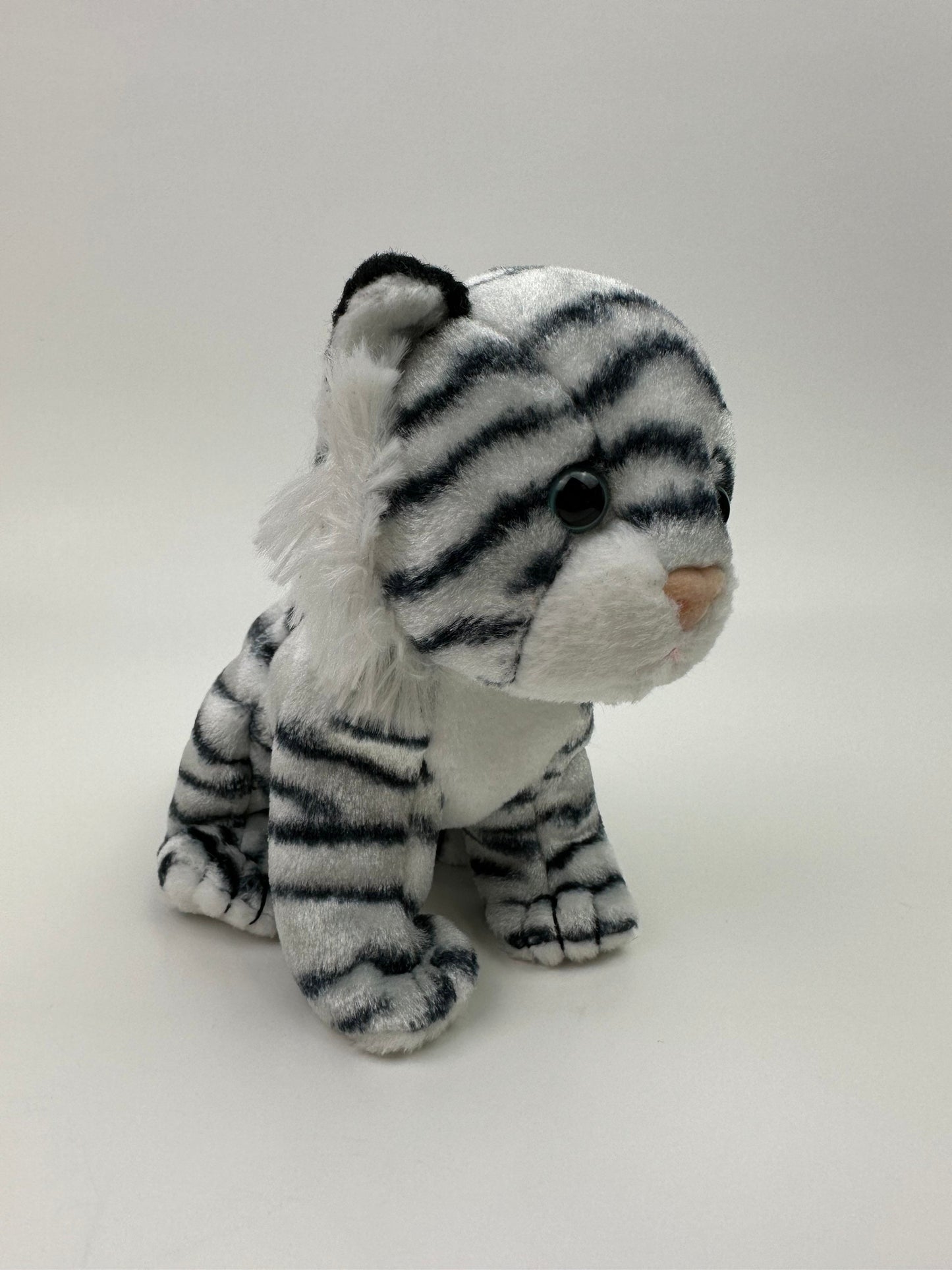 Ty Beanie Baby “Teegra” the White Tiger! (5.5 inch)