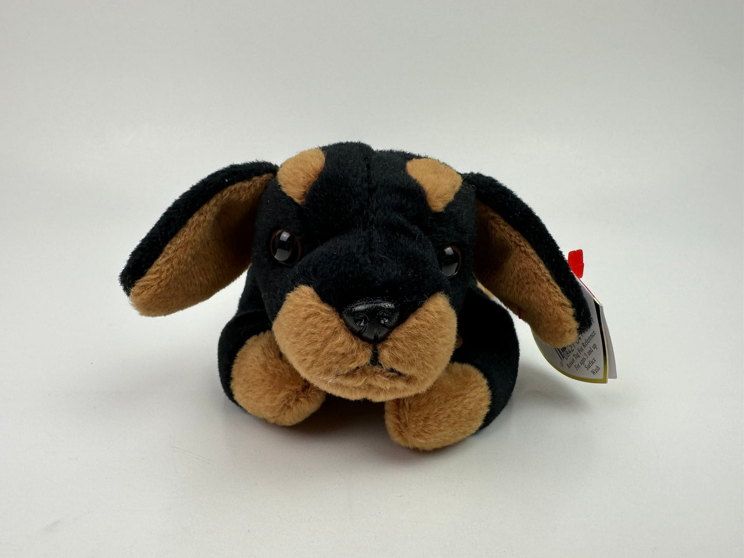 Ty Beanie Baby “Doby” the Doberman Dog  (8 inch)