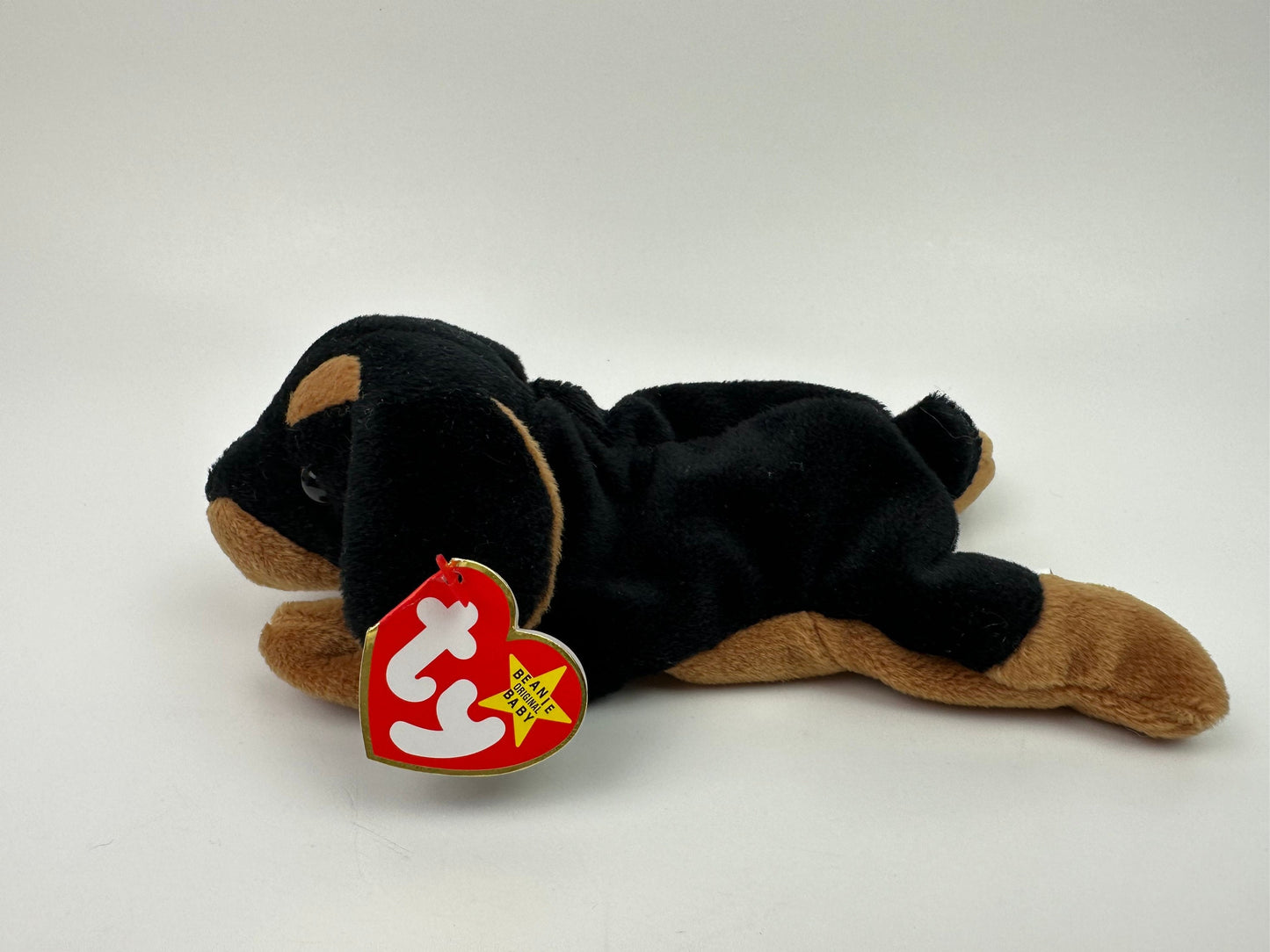 Ty Beanie Baby “Doby” the Doberman Dog  (8 inch)