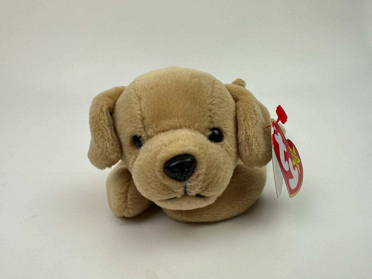 Ty Beanie Baby “Fetch” the Yellow Lab Dog ! (8.5 inch)