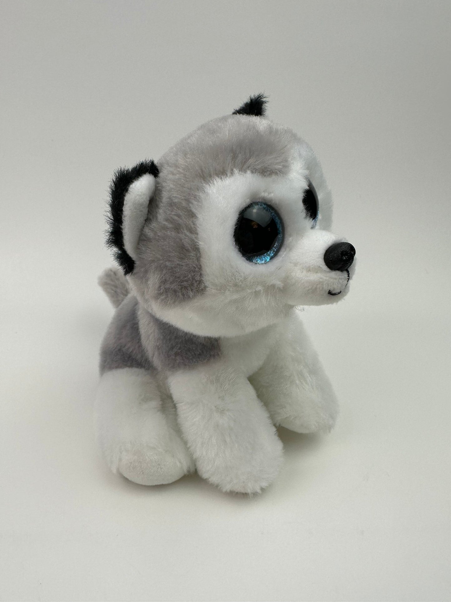 Ty Beanie Baby “Buff” the Husky (6 inch)