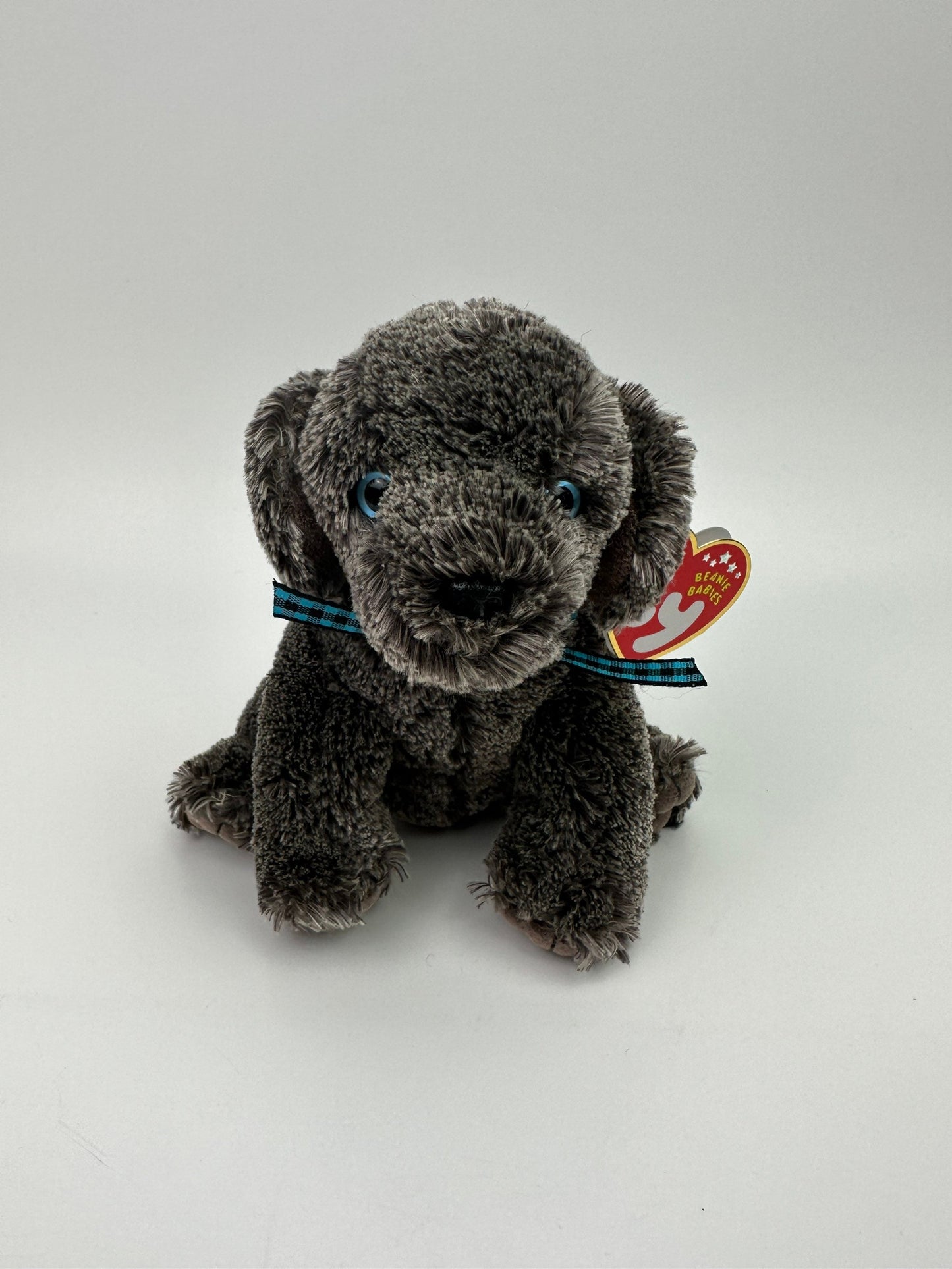 Ty Beanie Baby “Frisbee” the Blue Eyed Dog (5.5 inch)