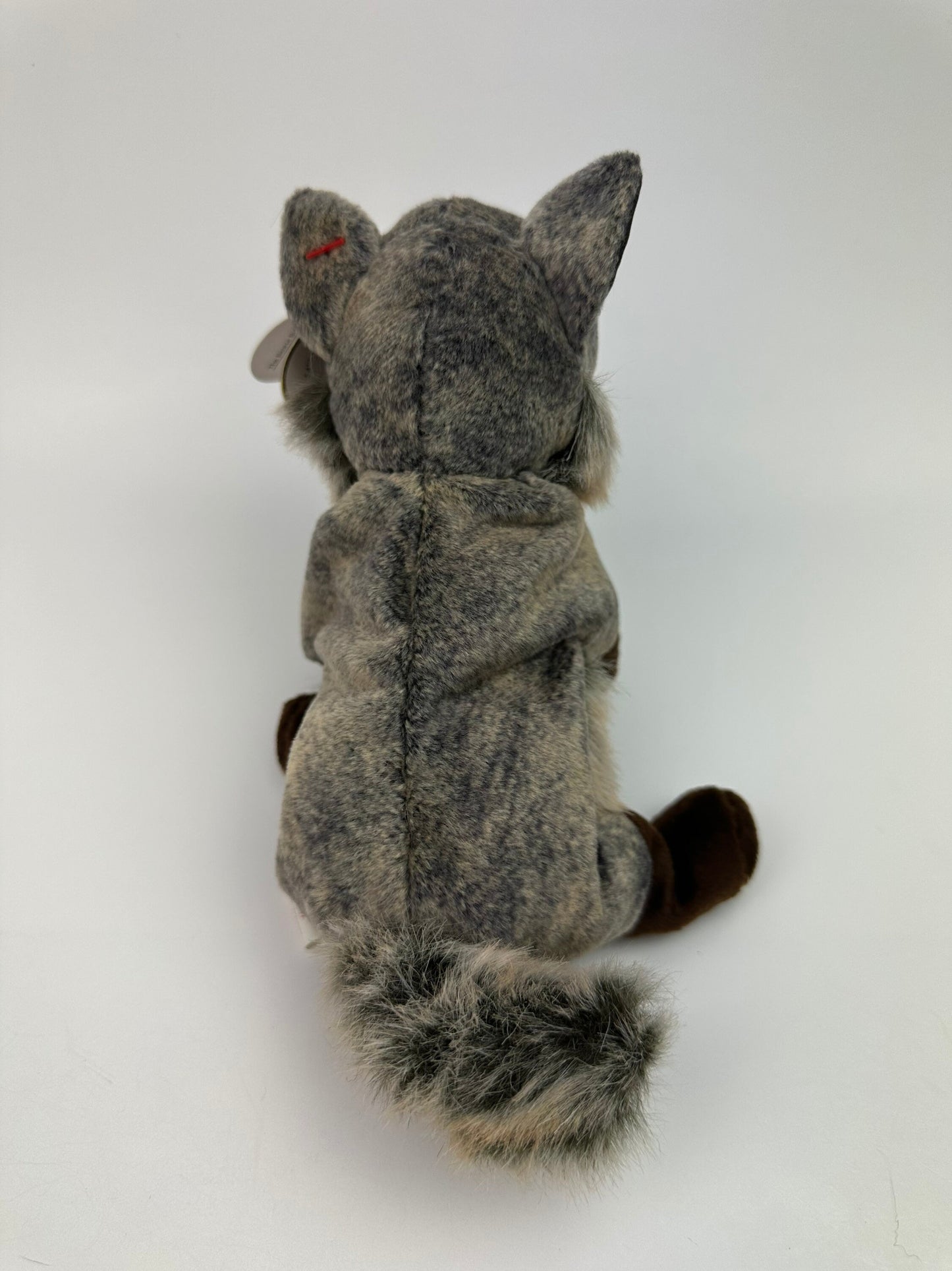 Ty Beanie Baby “Howl” the Wolf! (7 inch)